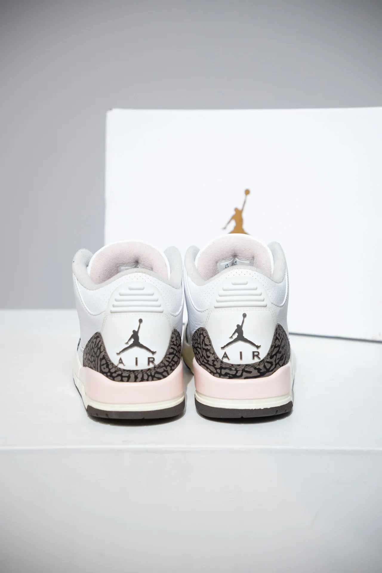 Jordan 3 Napolitan (Taille 41) - Image 3