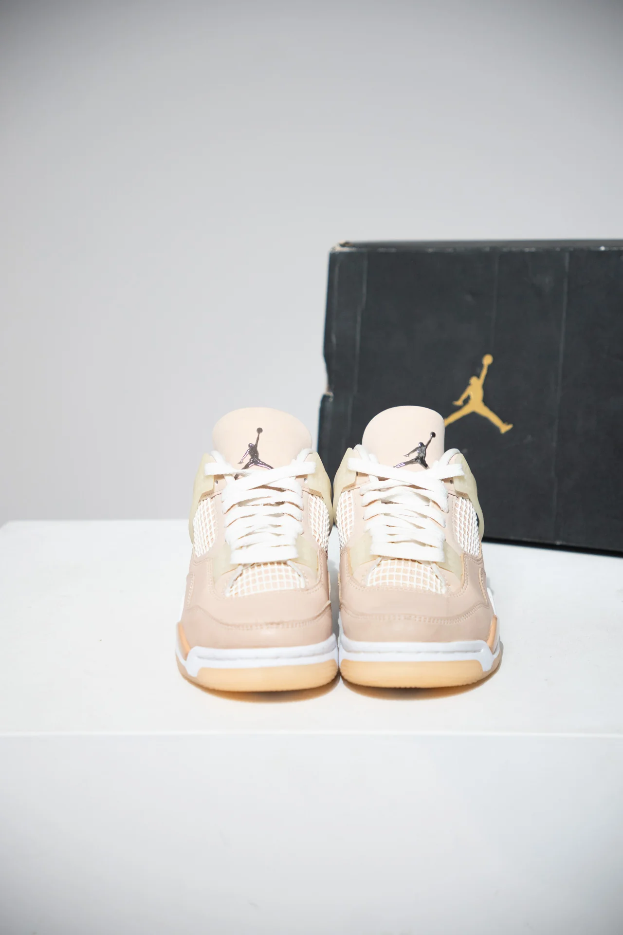 Jordan 4 Shimmer (Taille 35,5) - Image 3