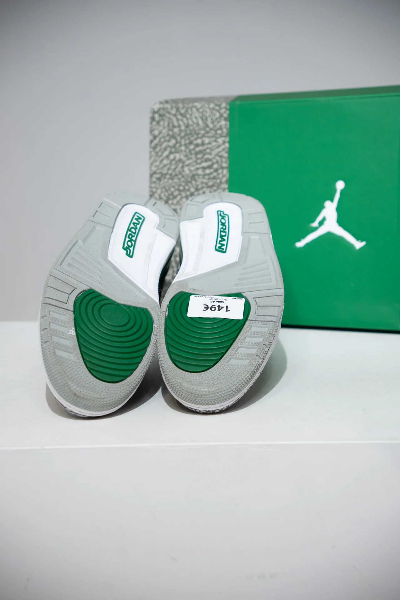 Jordan 3 Pine green (Taille 45) - Image 4