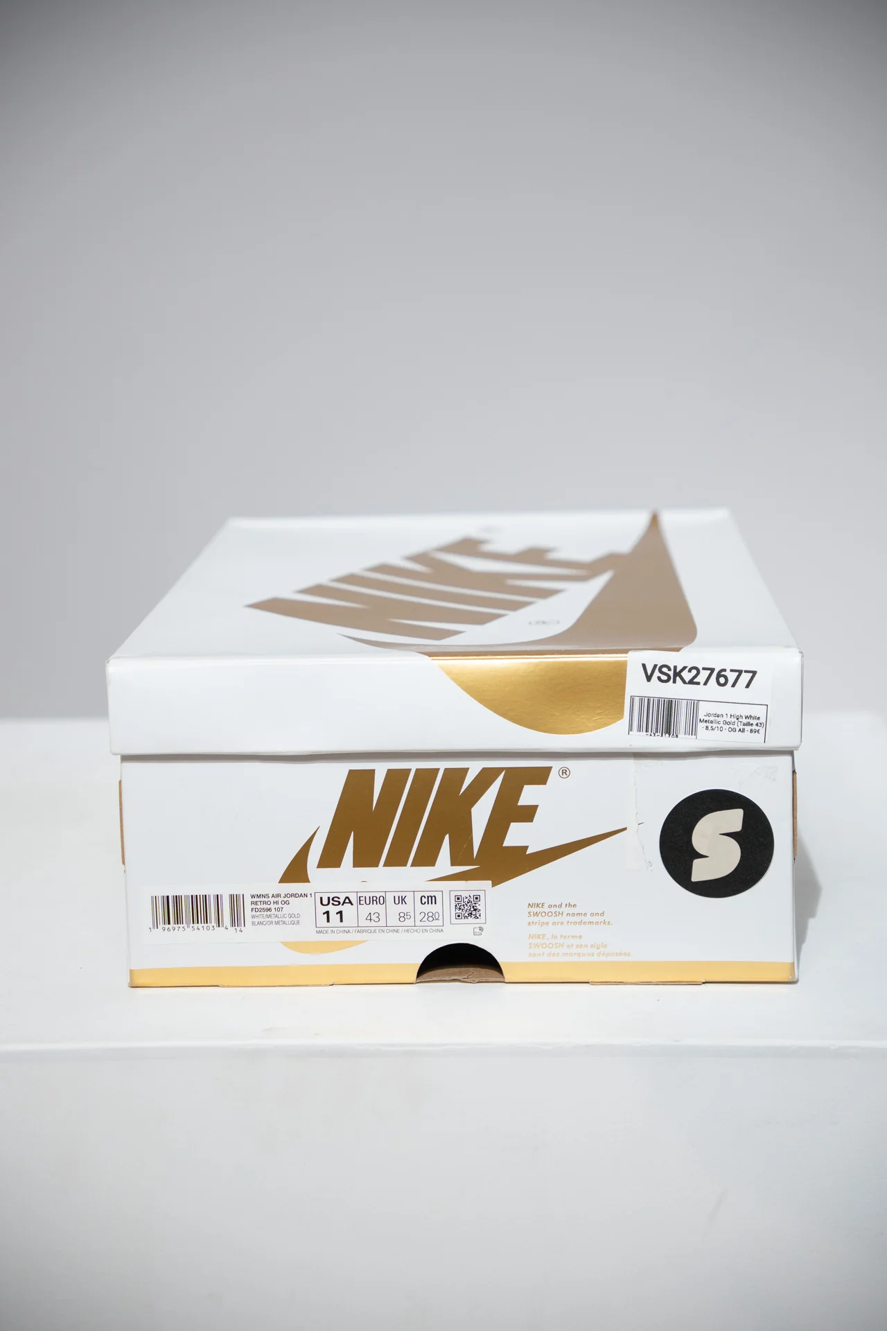 Jordan 1 High White Metallic Gold (Taille 43) - Image 5