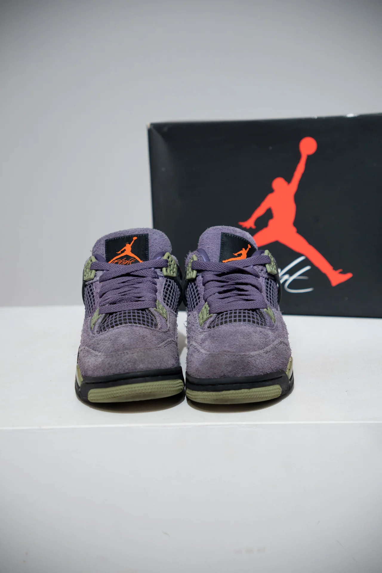 Jordan 4 Canyon purple (Taille 38) - Image 2