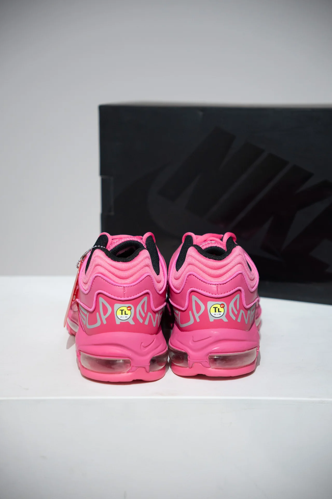 Air Max 98 supreme Pink (Taille 46) - Image 2