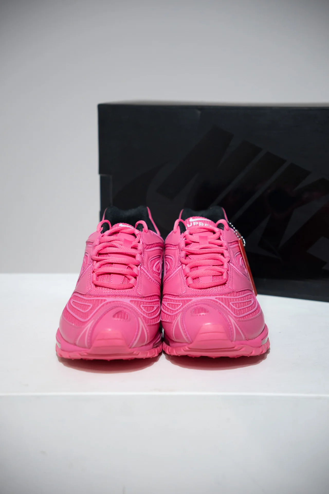Air Max 98 supreme Pink (Taille 46) - Image 3