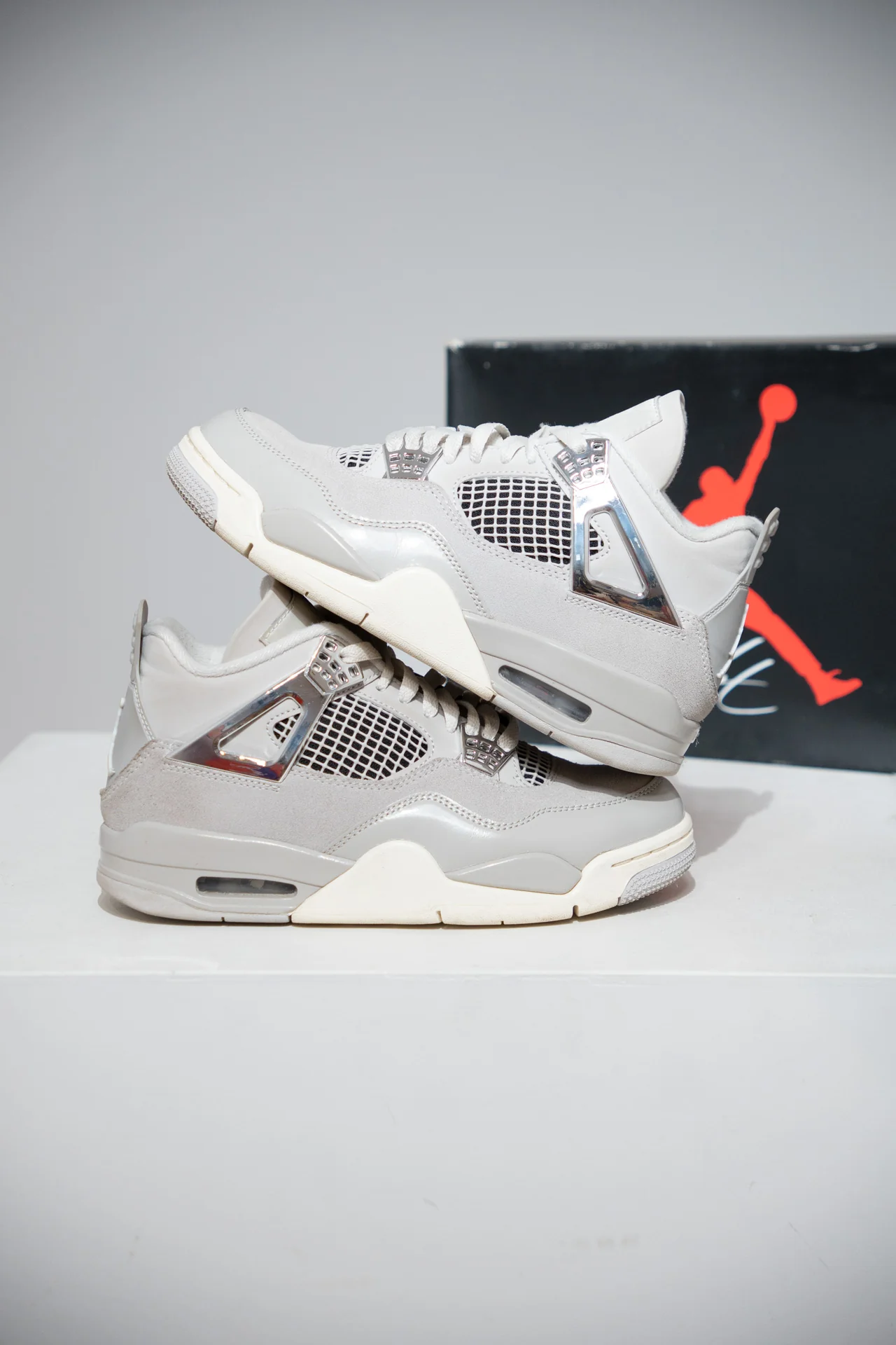 Jordan 4 Frozen Moments (Taille 38)