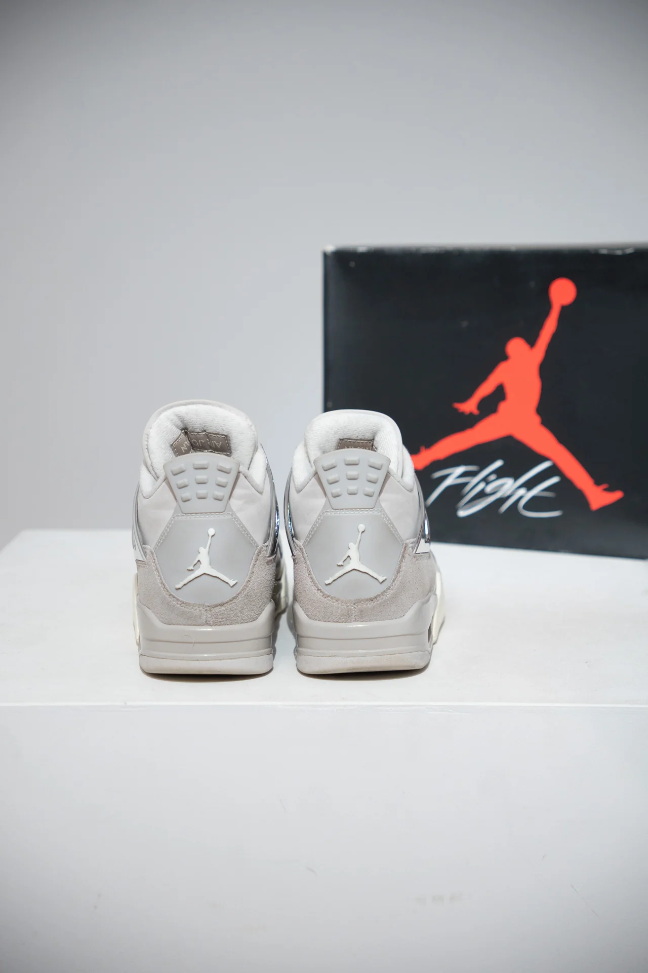 Jordan 4 Frozen Moments (Taille 38) - Image 3