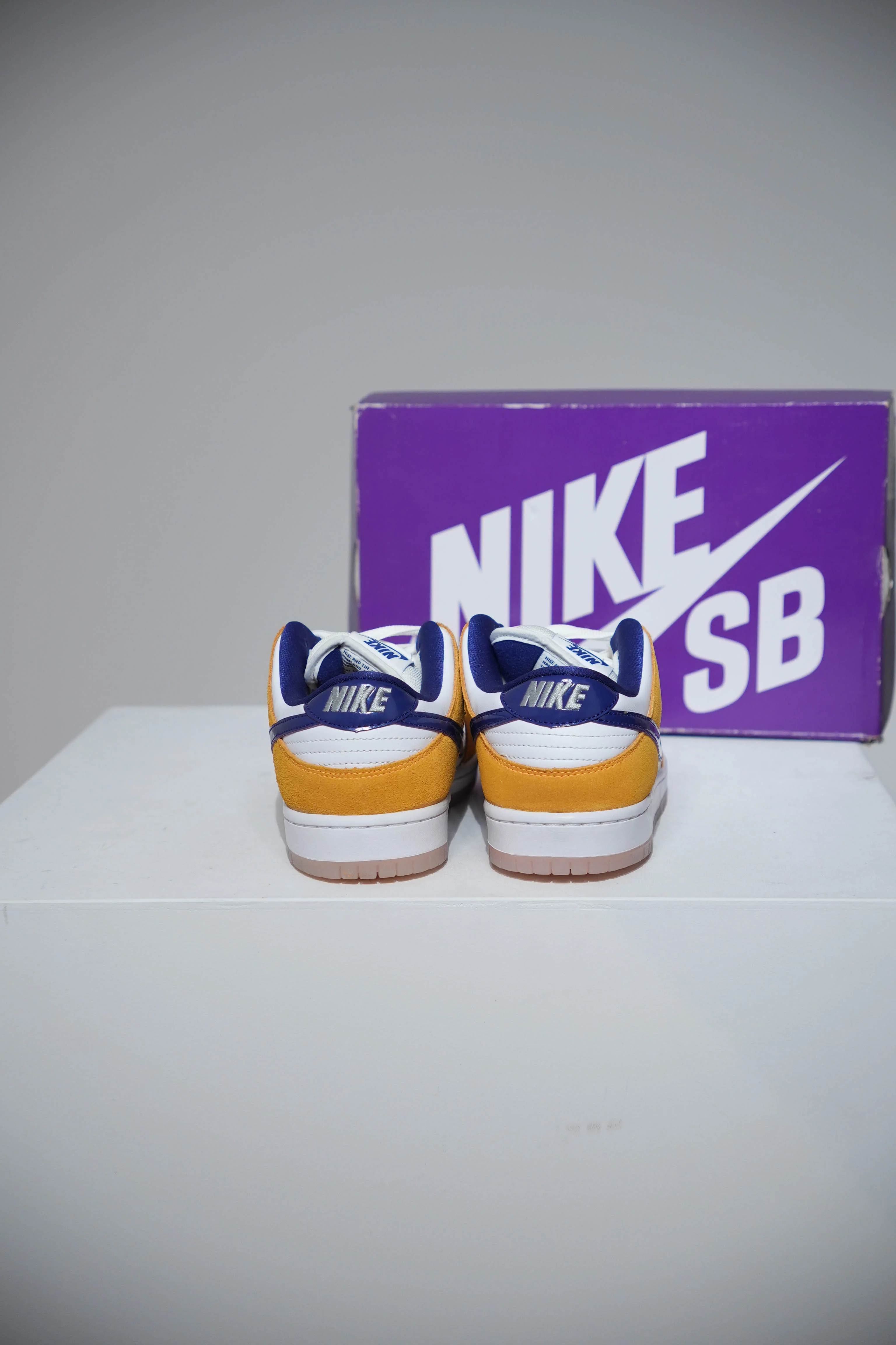 Dunk SB Laser Orange (Taille 36,5) - Image 3