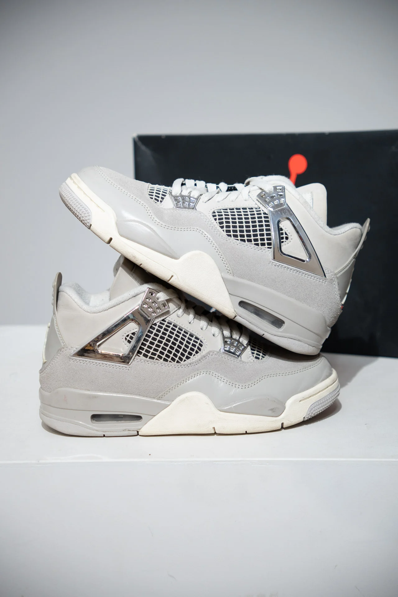 Jordan 4 Frozen Moments (Taille 38)