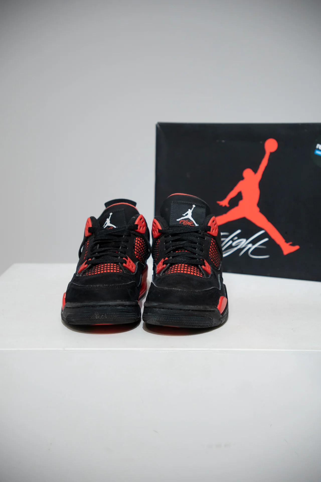 Jordan 4 Red Thunder GS (Taille 40) - Image 2