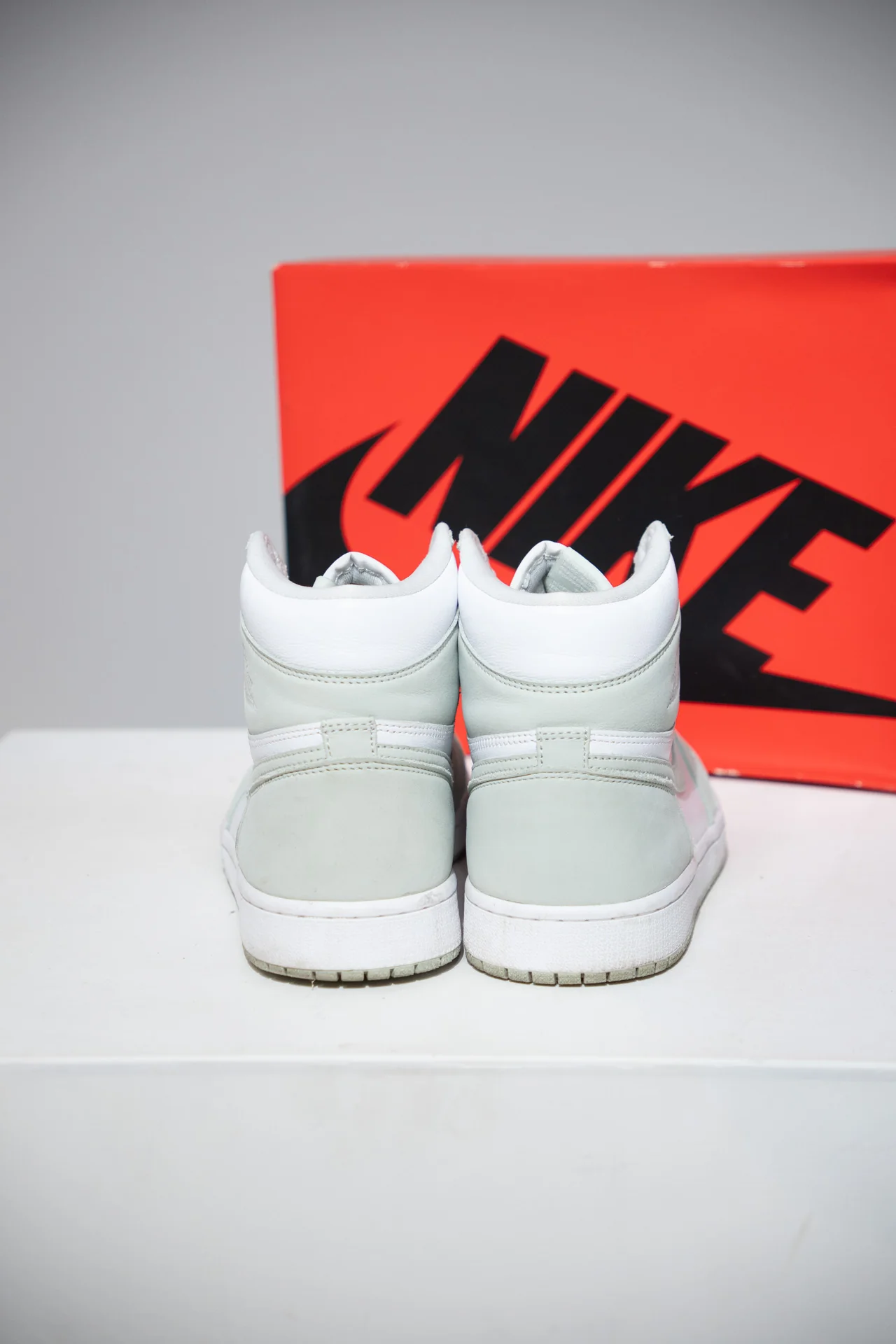 Jordan 1 High Seafoam (Taille 42,5) - Image 3