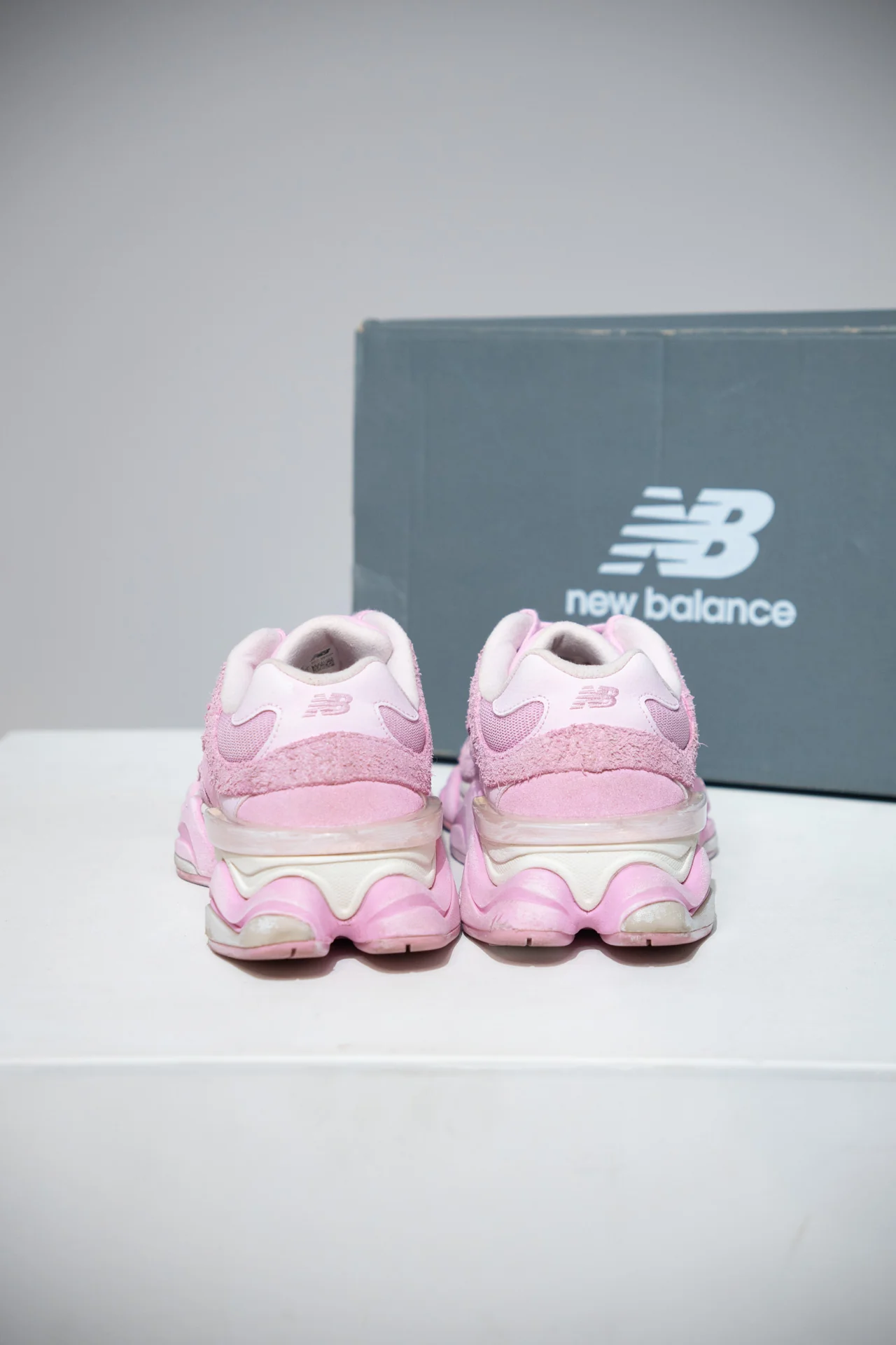 New Balance 9060 Asos Pink (Taille 38,5) - Image 4