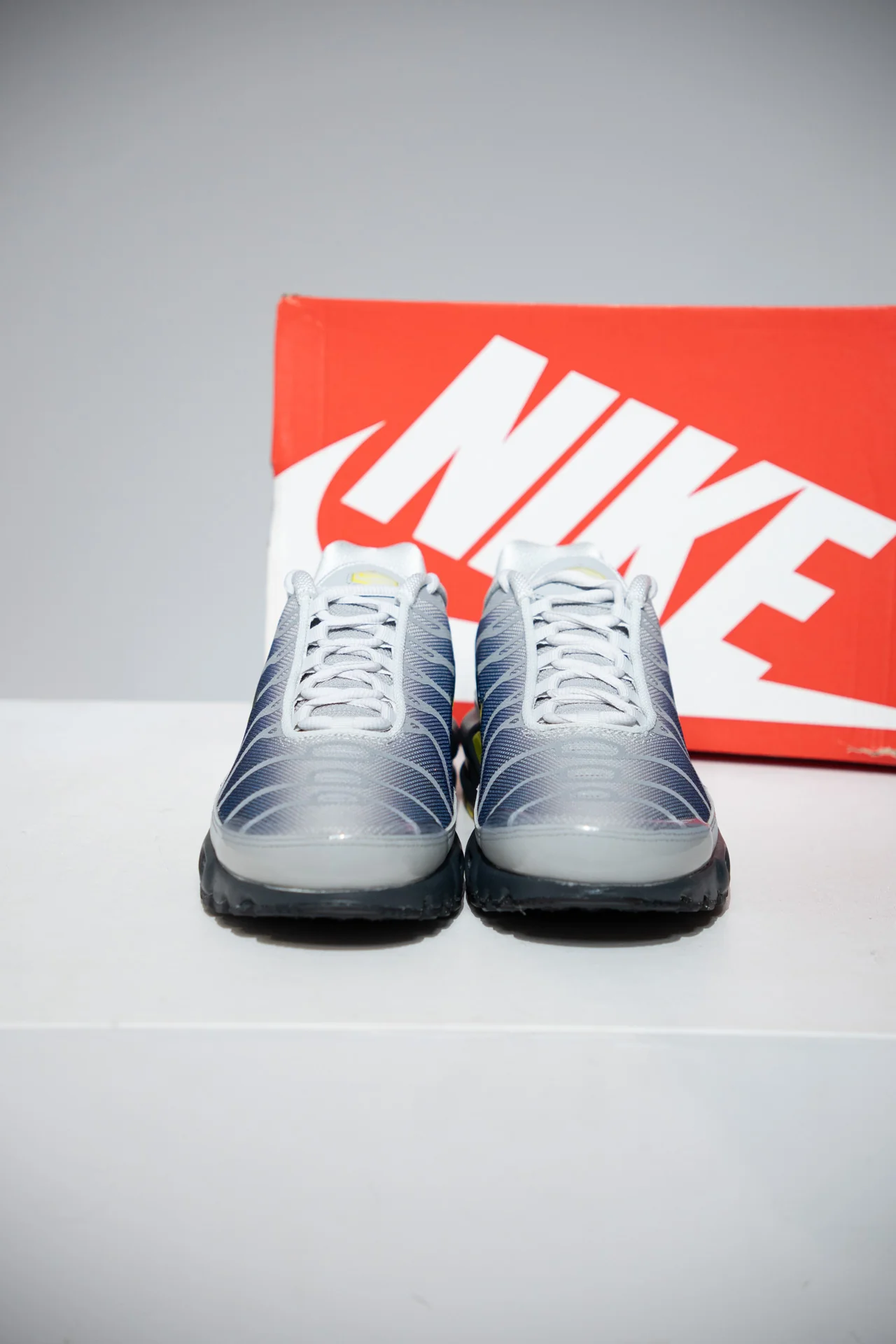 Air Max Plus (TN) Obsidian Opti Yellow (Taille 40) - Image 2