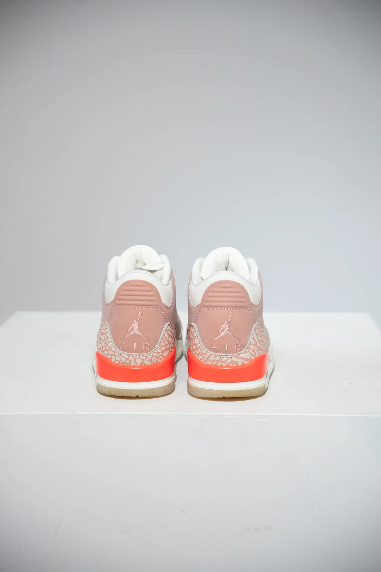 Jordan 3 Rust Pink (Taille 38,5) - Image 3