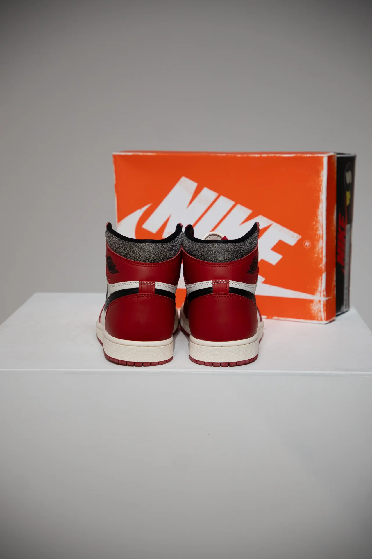 Jordan 1 High Lost And Found (Taille 46) - Image 3