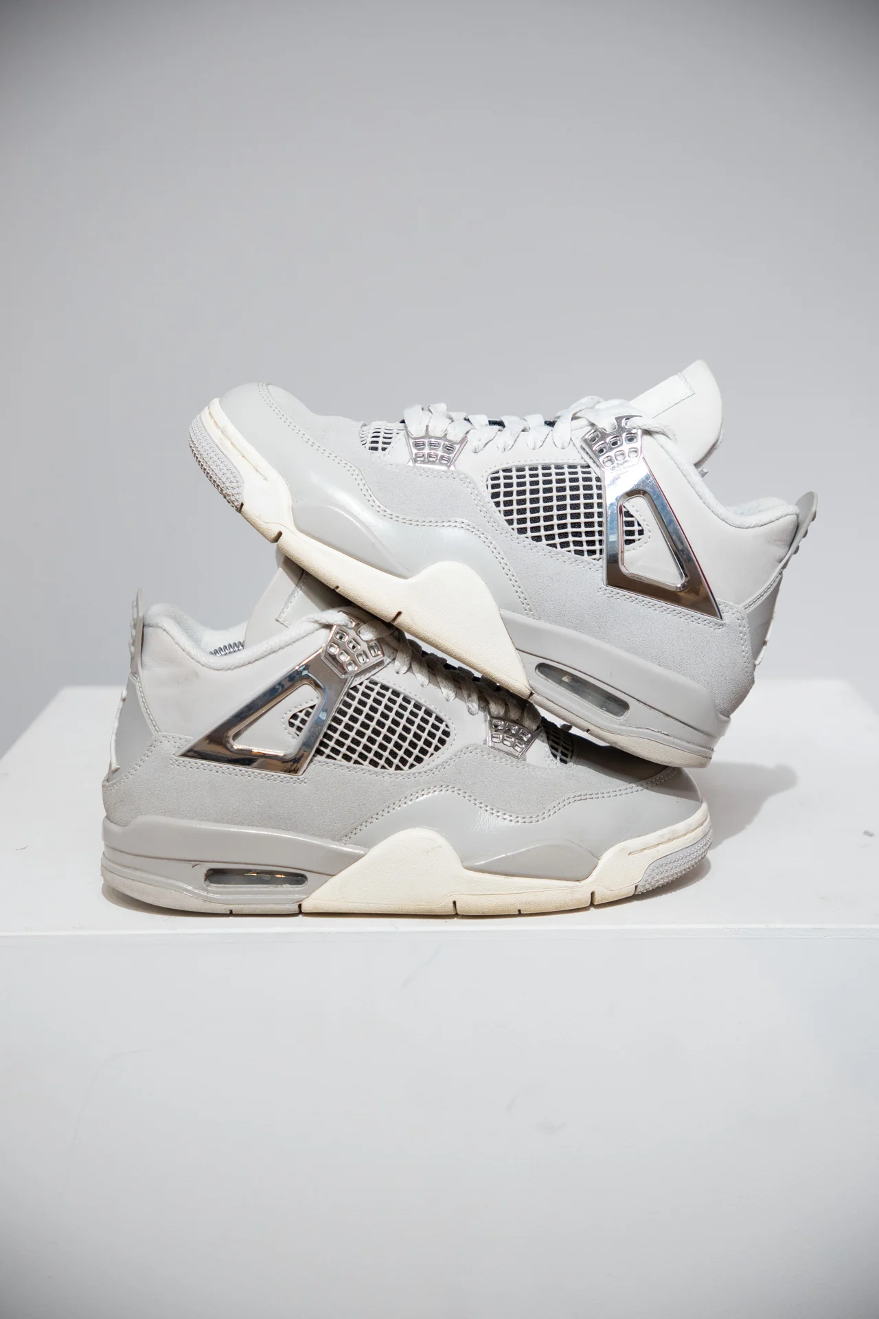 Jordan 4 Frozen Moments (Taille 38,5)
