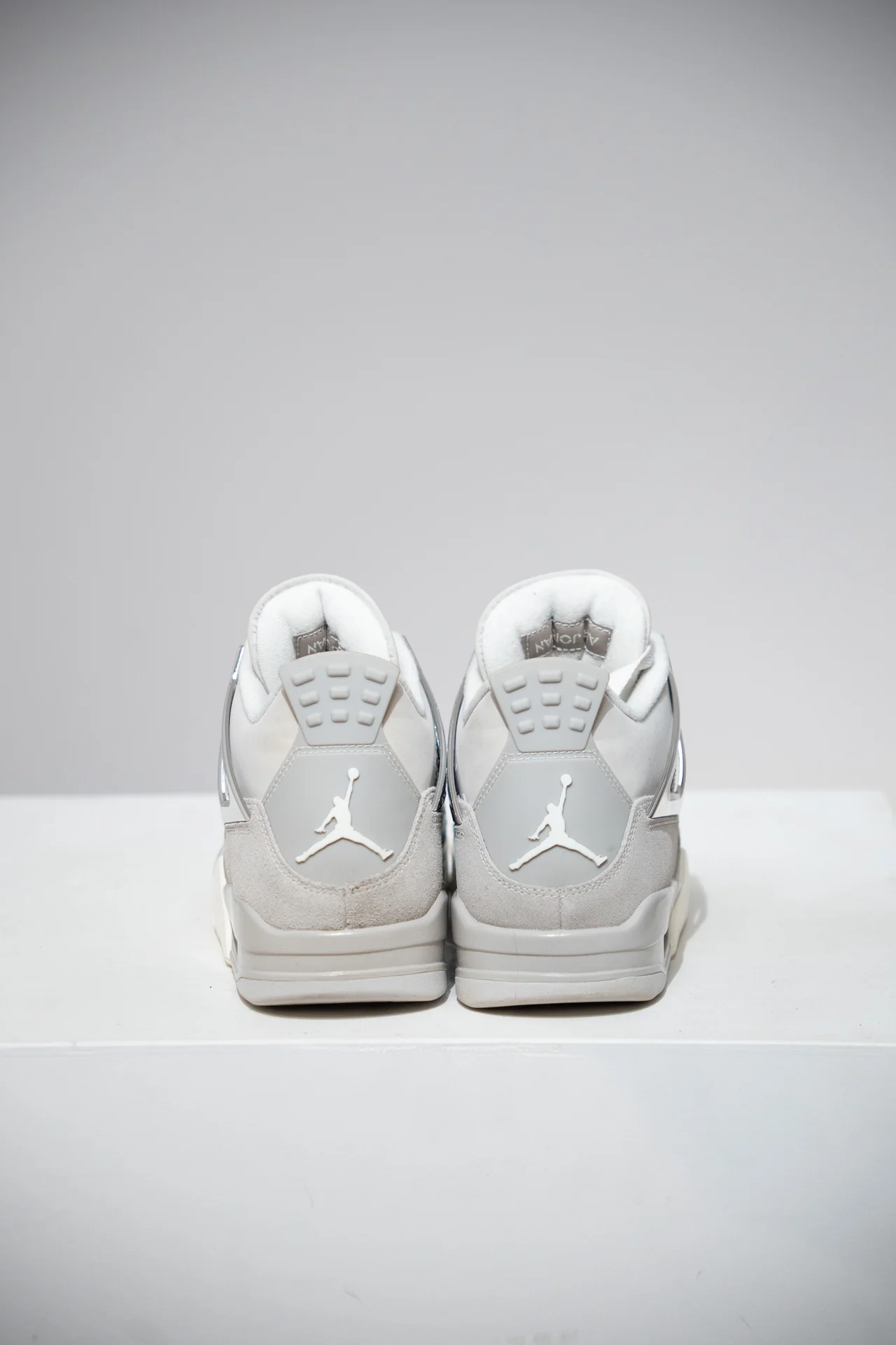 Jordan 4 Frozen Moments (Taille 41) - Image 3