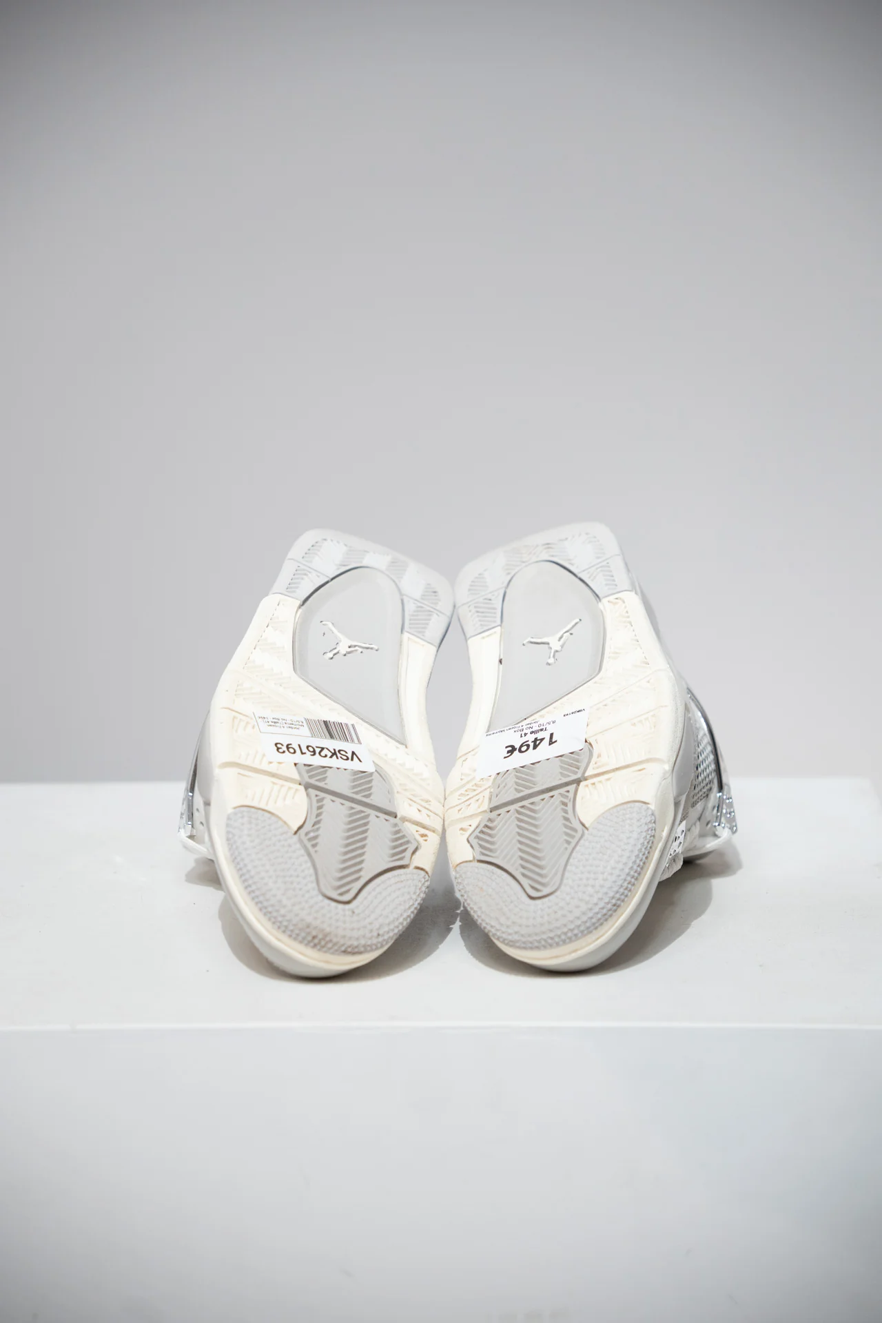 Jordan 4 Frozen Moments (Taille 41) - Image 8