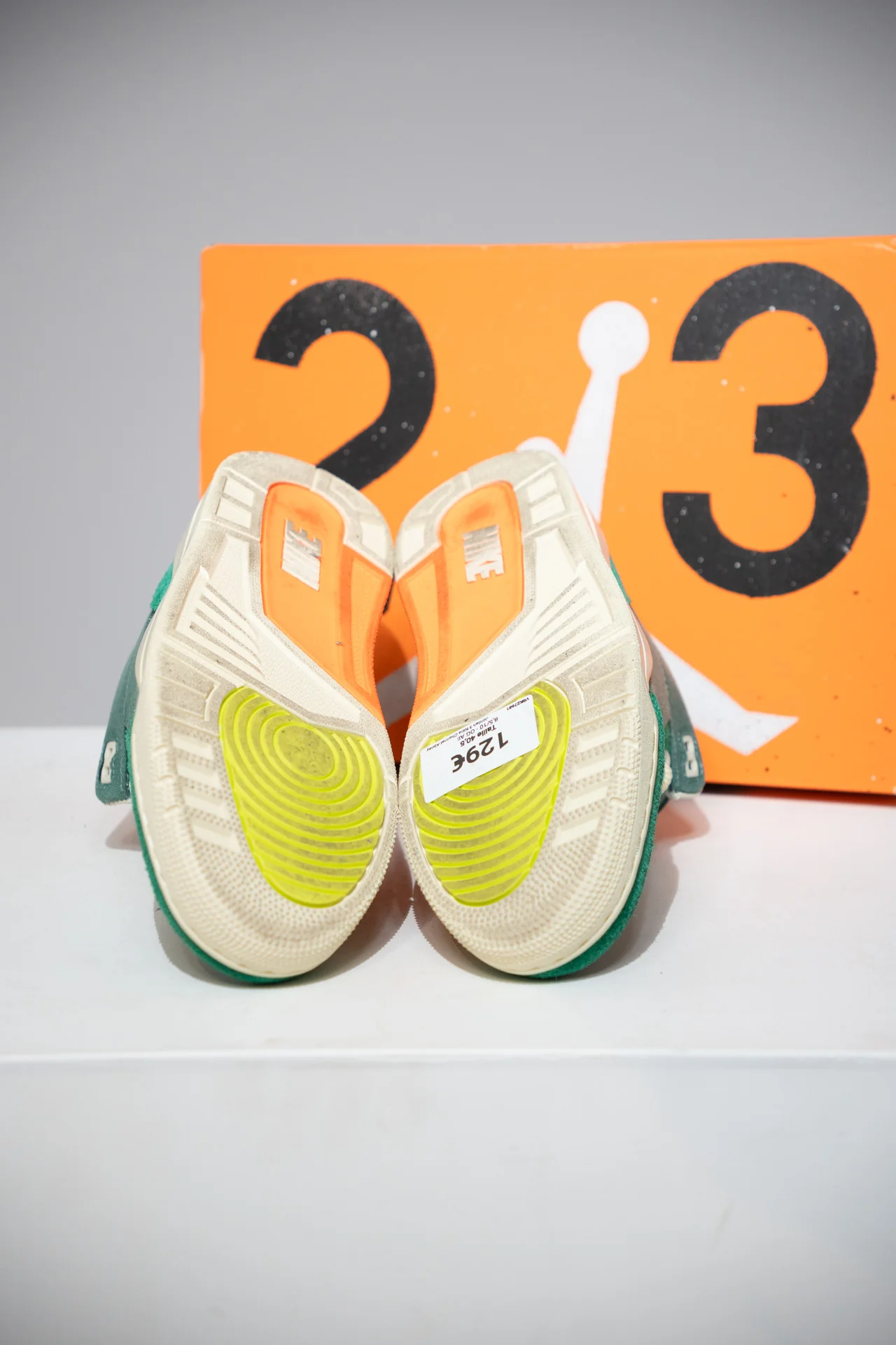 Jordan 3 Nina Channel Abney (Taille 40,5) - Image 4