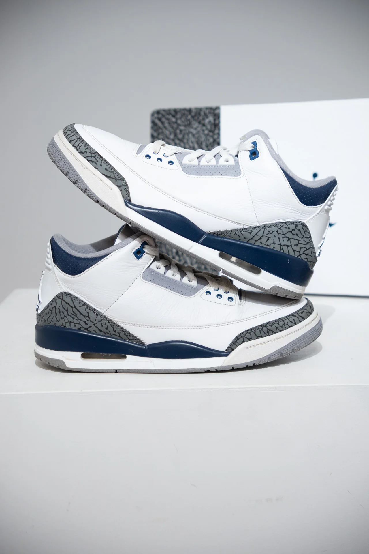 Jordan 3 Midnight Navy (Taille 43)
