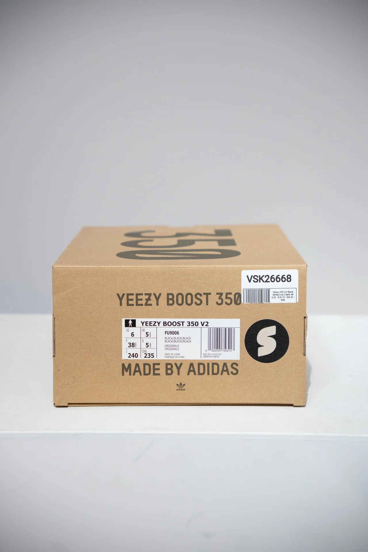 Yeezy 350 V2 Black Reflective (Taille 38 2/3) - Image 4