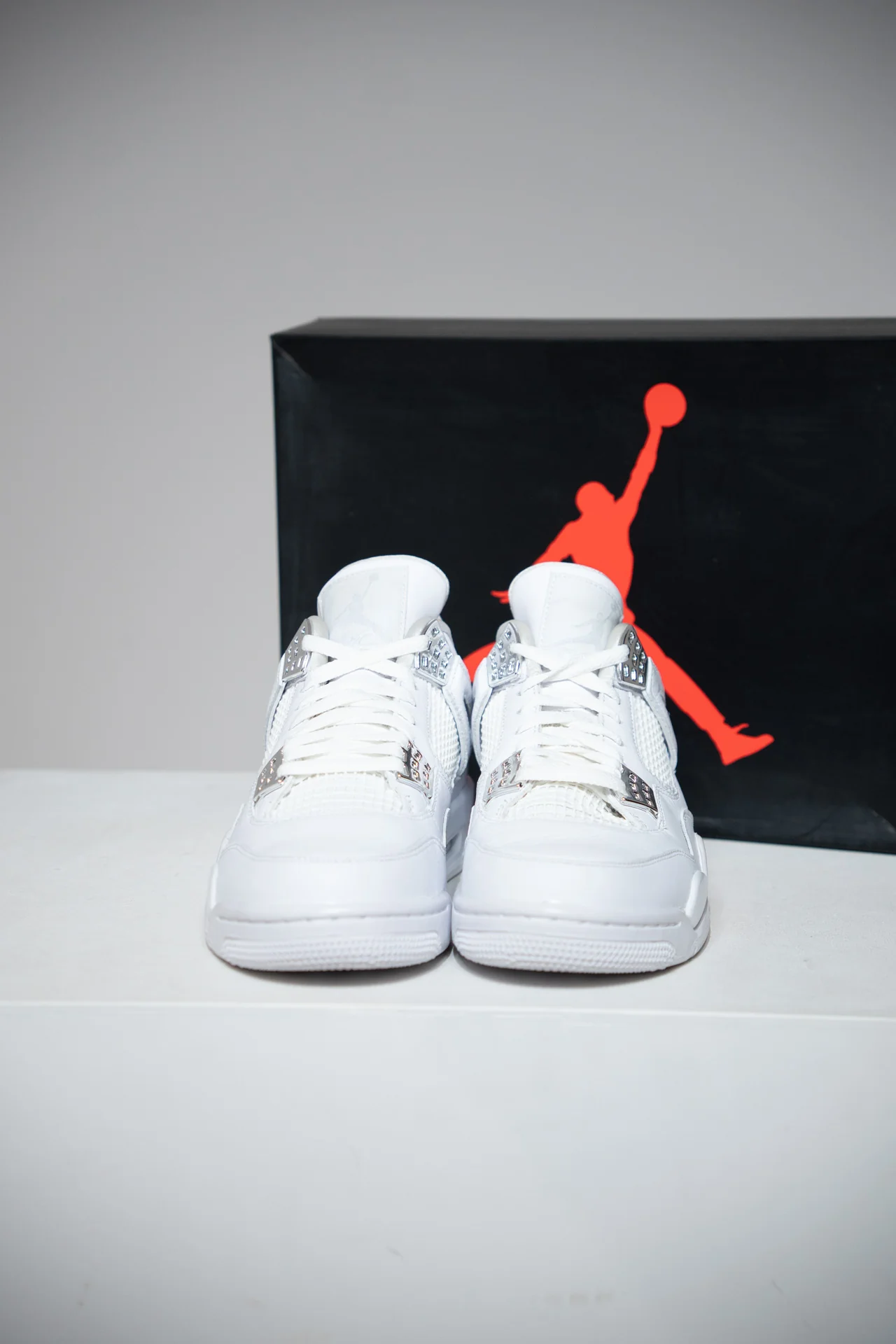Jordan 4 Pure Money (Taille 42) - Image 2