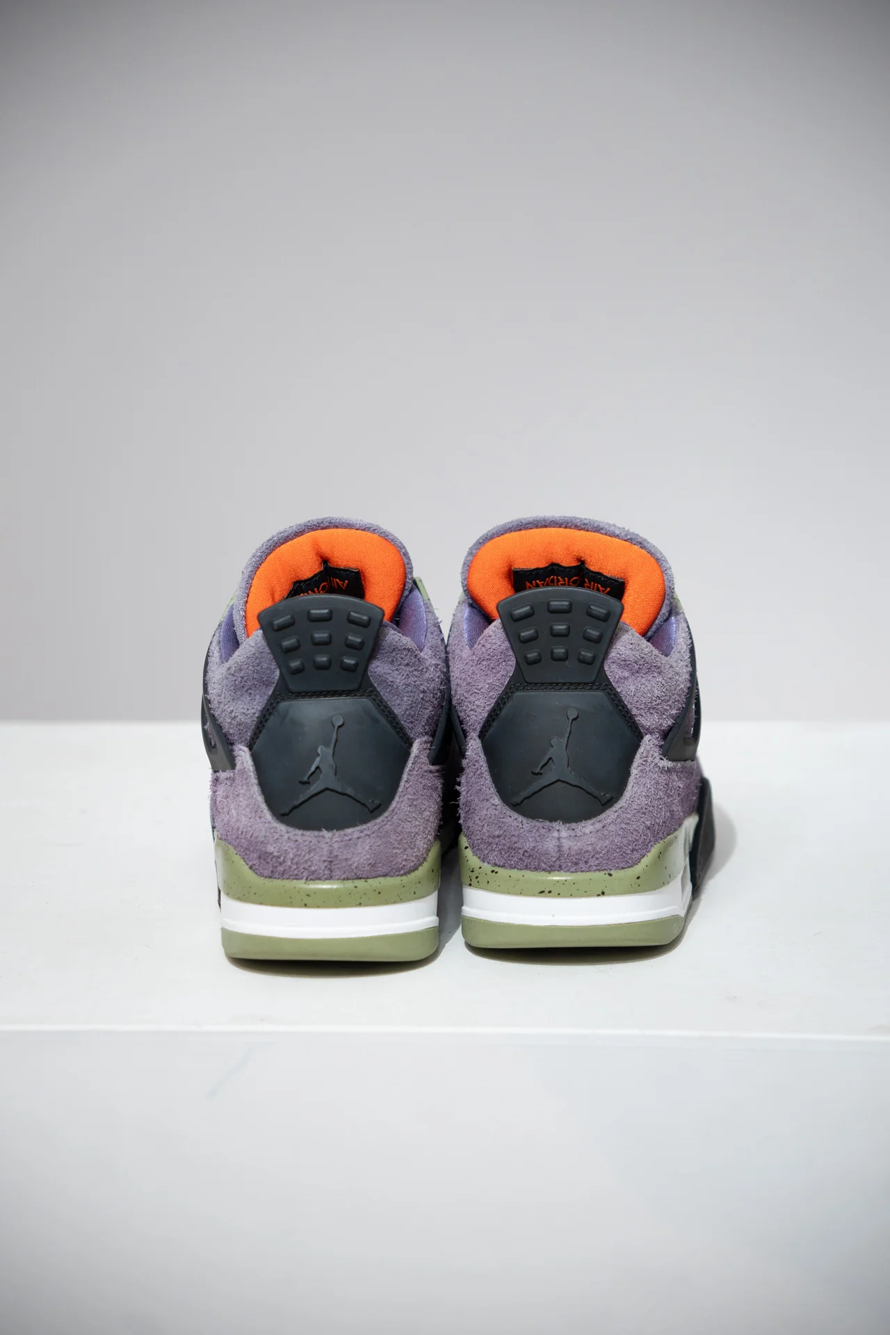 Jordan 4 Canyon purple (Taille 41) - Image 3