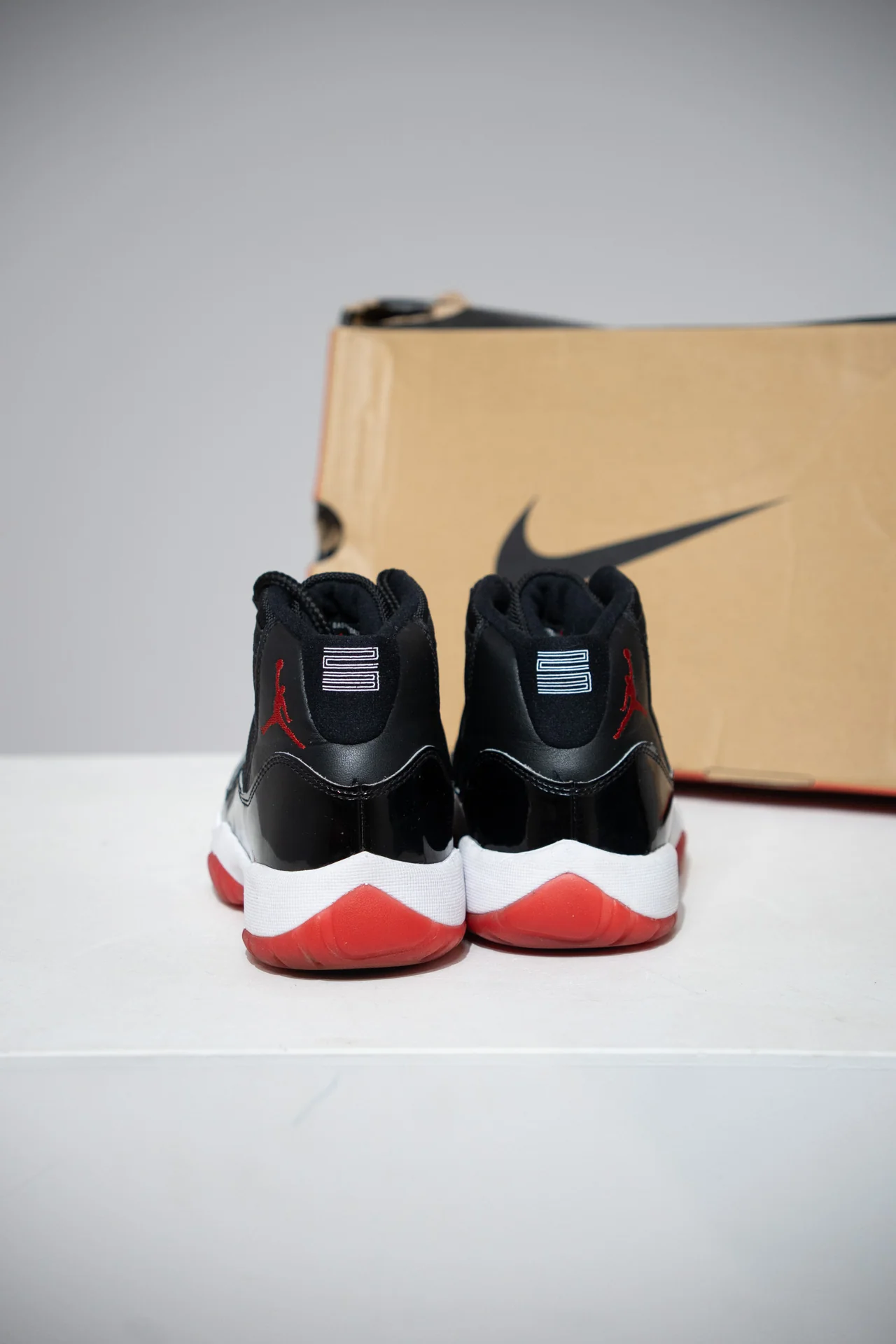Jordan 11 Bred 2019 GS (Taille 38) - Image 4