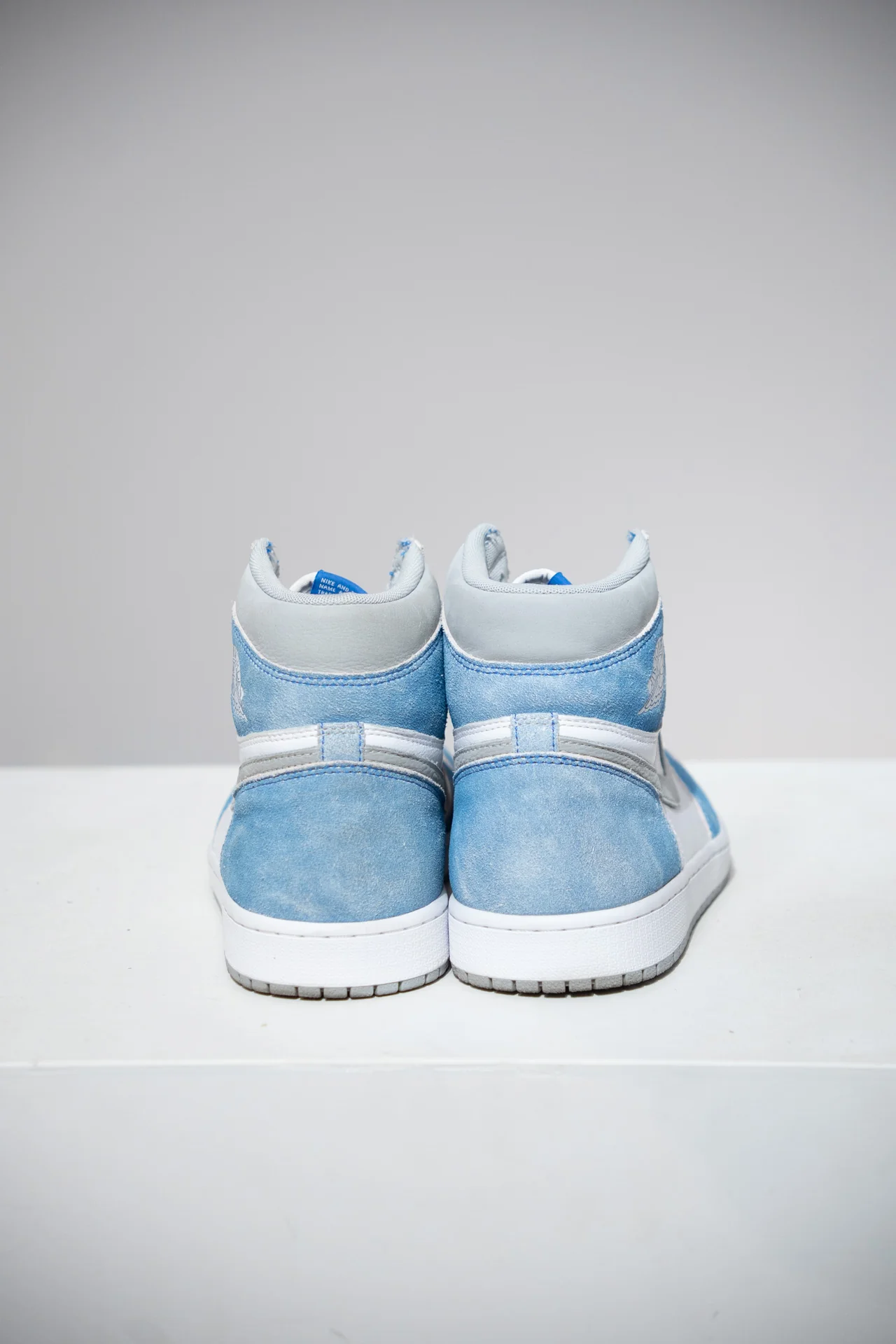 Jordan 1 High Hyper Royal (Taille 45) - Image 4