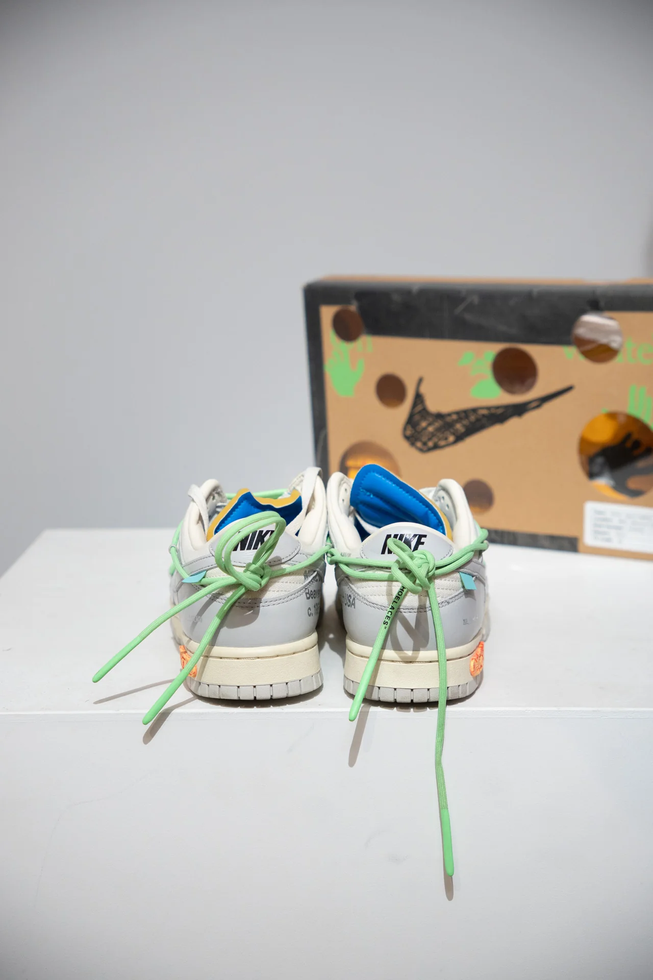 Dunk Low Off-White Lot 26/50 (Taille 41) - Image 3