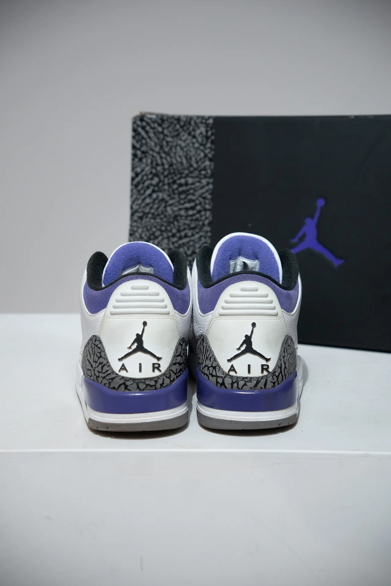 Jordan 3 Dark Iris (Taille 43) - Image 3