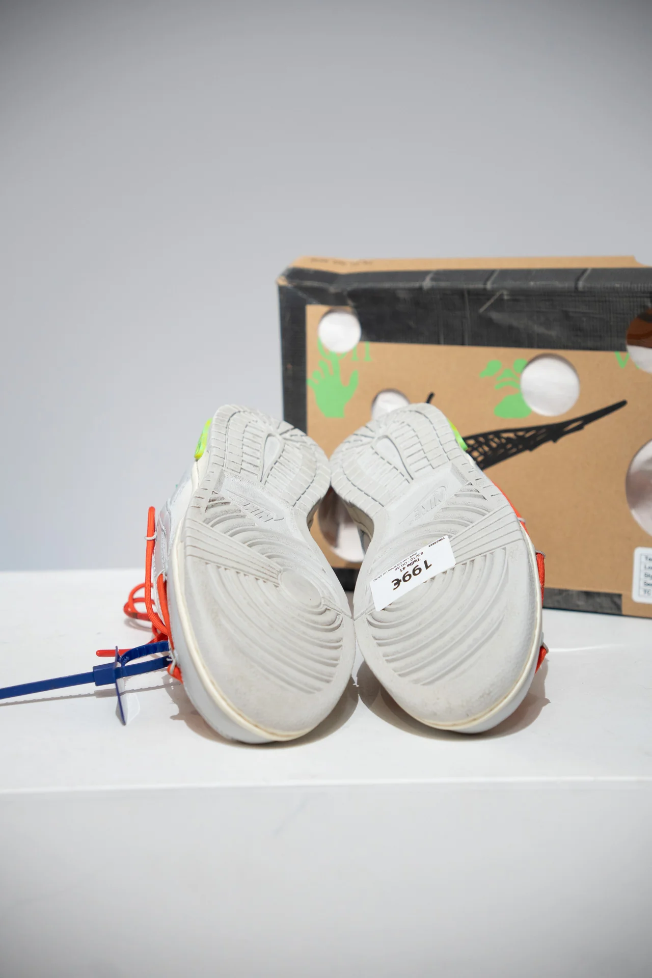 Dunk Low Off White Lot 23/50 (Taille 41) - Image 2