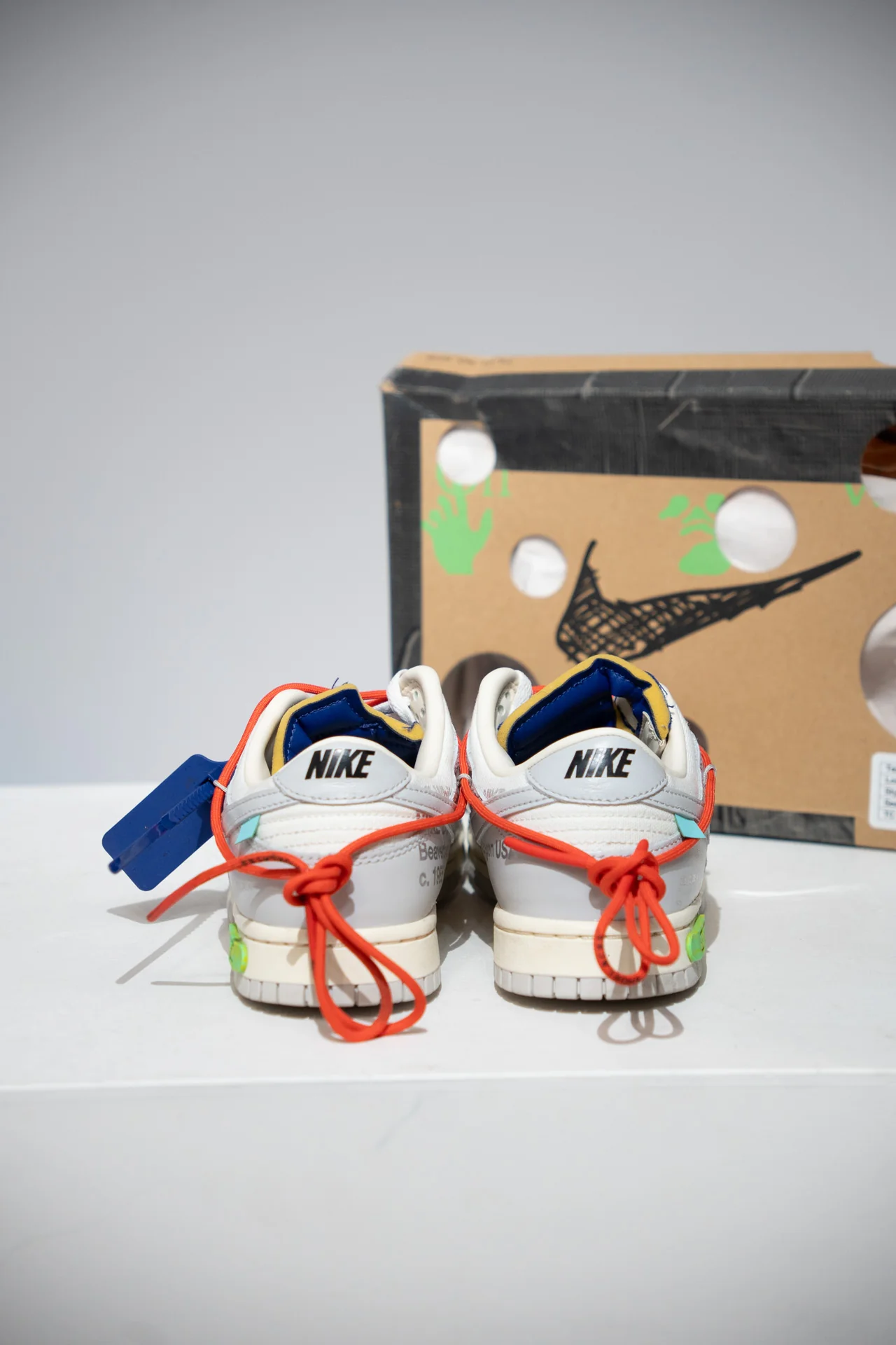 Dunk Low Off White Lot 23/50 (Taille 41) - Image 9
