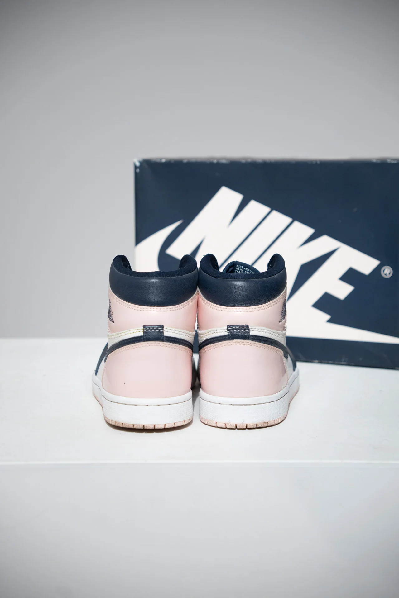 Jordan 1 High Atmosphère (Taille 38) - Image 4