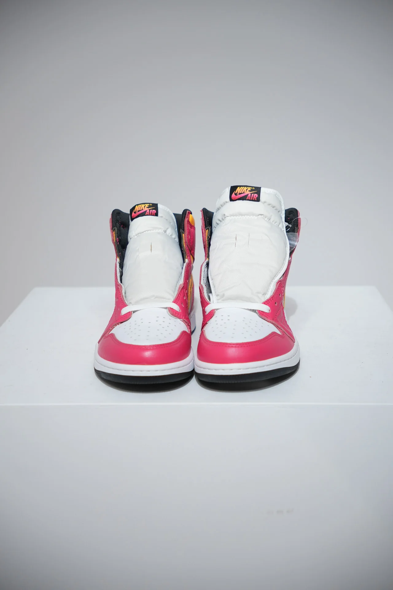 Jordan 1 High Fusion Red (Taille 43) - Image 2