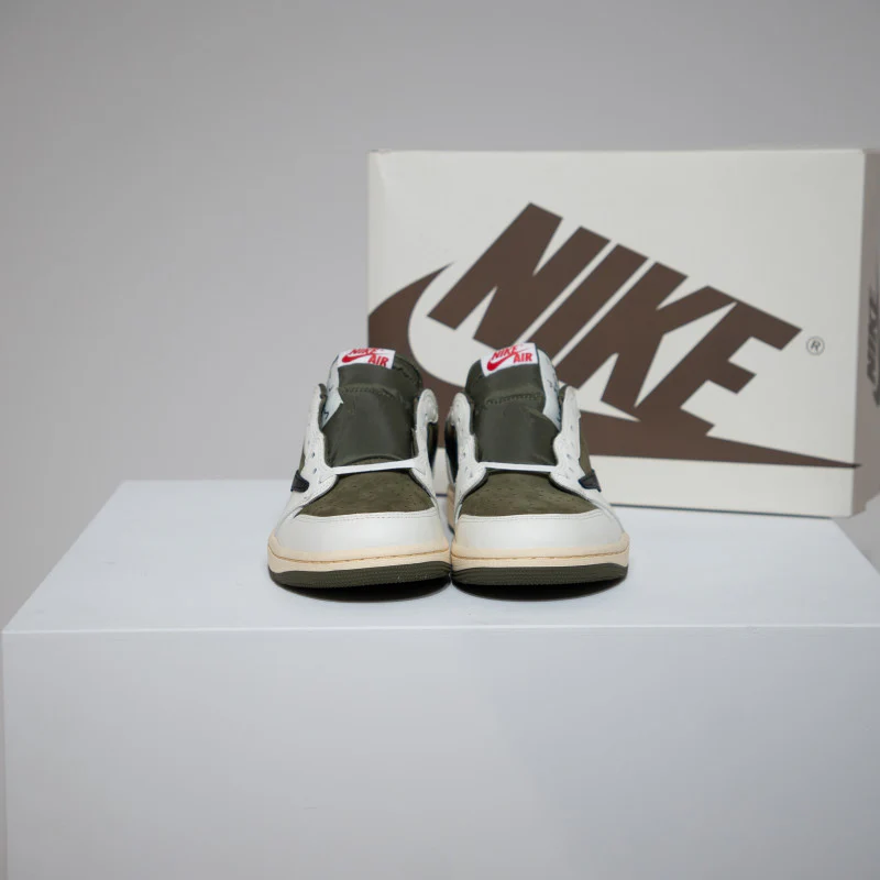 Jordan 1 Low Travis Scott Medium Olive (Taille 38) - Image 3