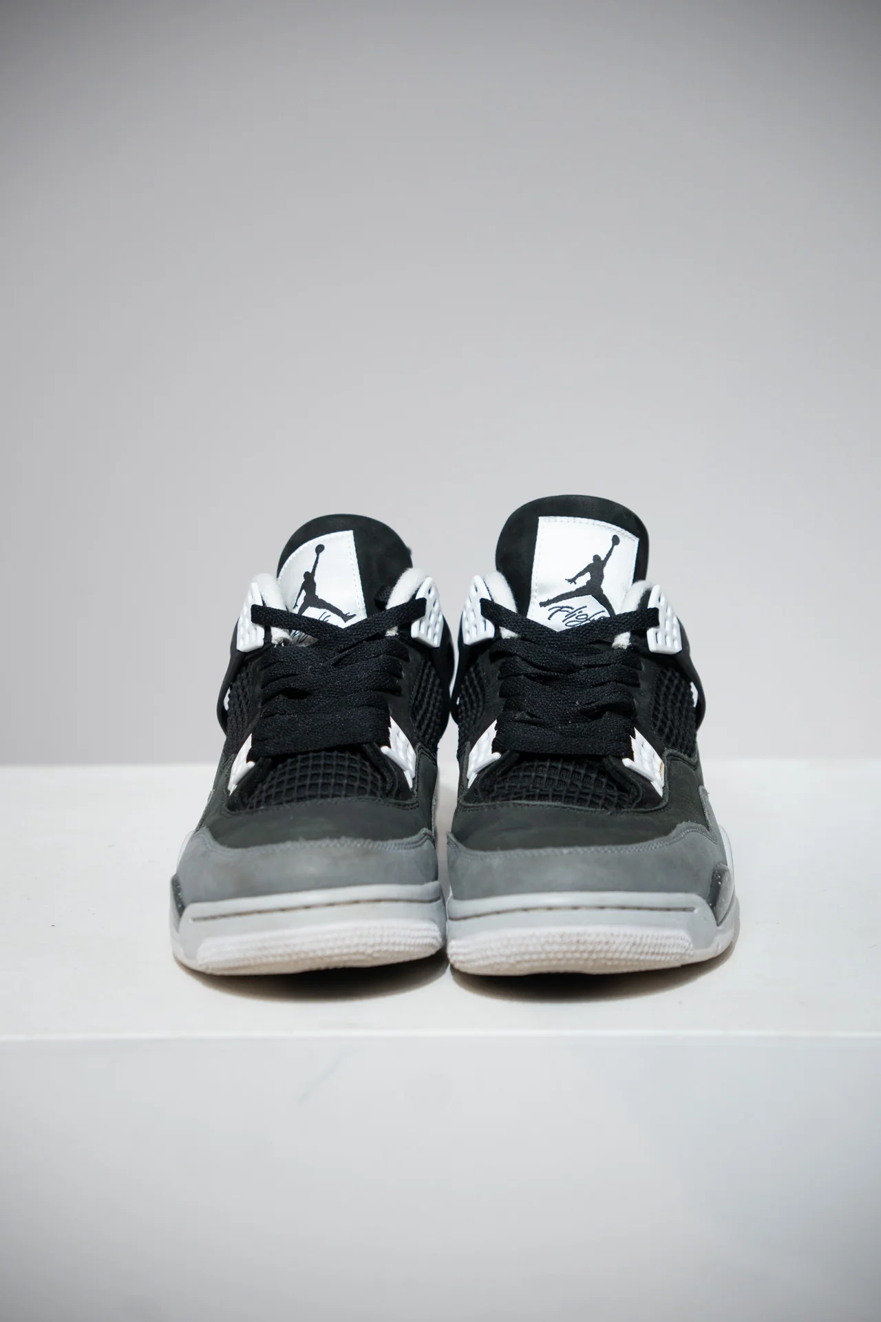 Jordan 4 Fear (Taille 44) - Image 2