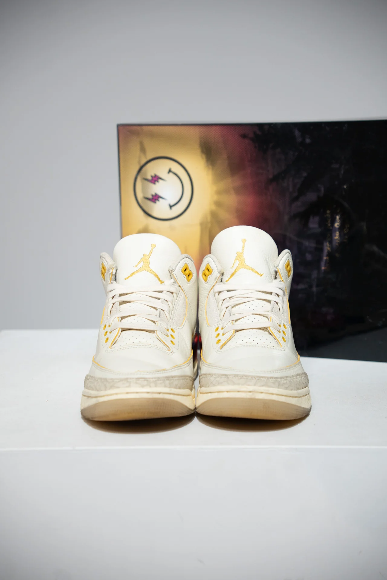 Jordan 3 J Balvin Medellin (Taille 40) - Image 2