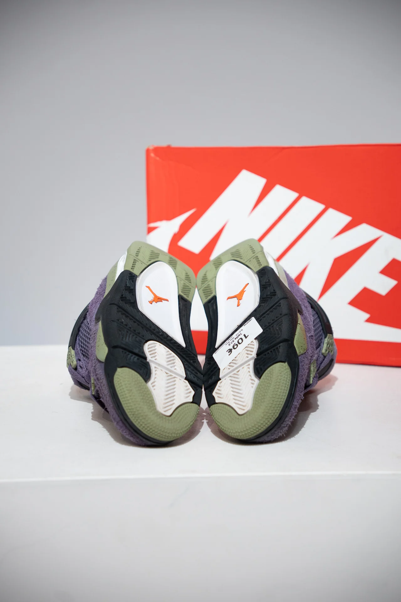 Jordan 4 Canyon purple (Taille 37,5) - Image 7