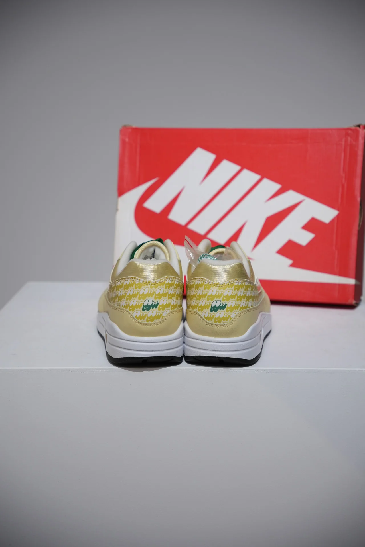 Air Max 1 Lemonade (Taille 41) - Image 2