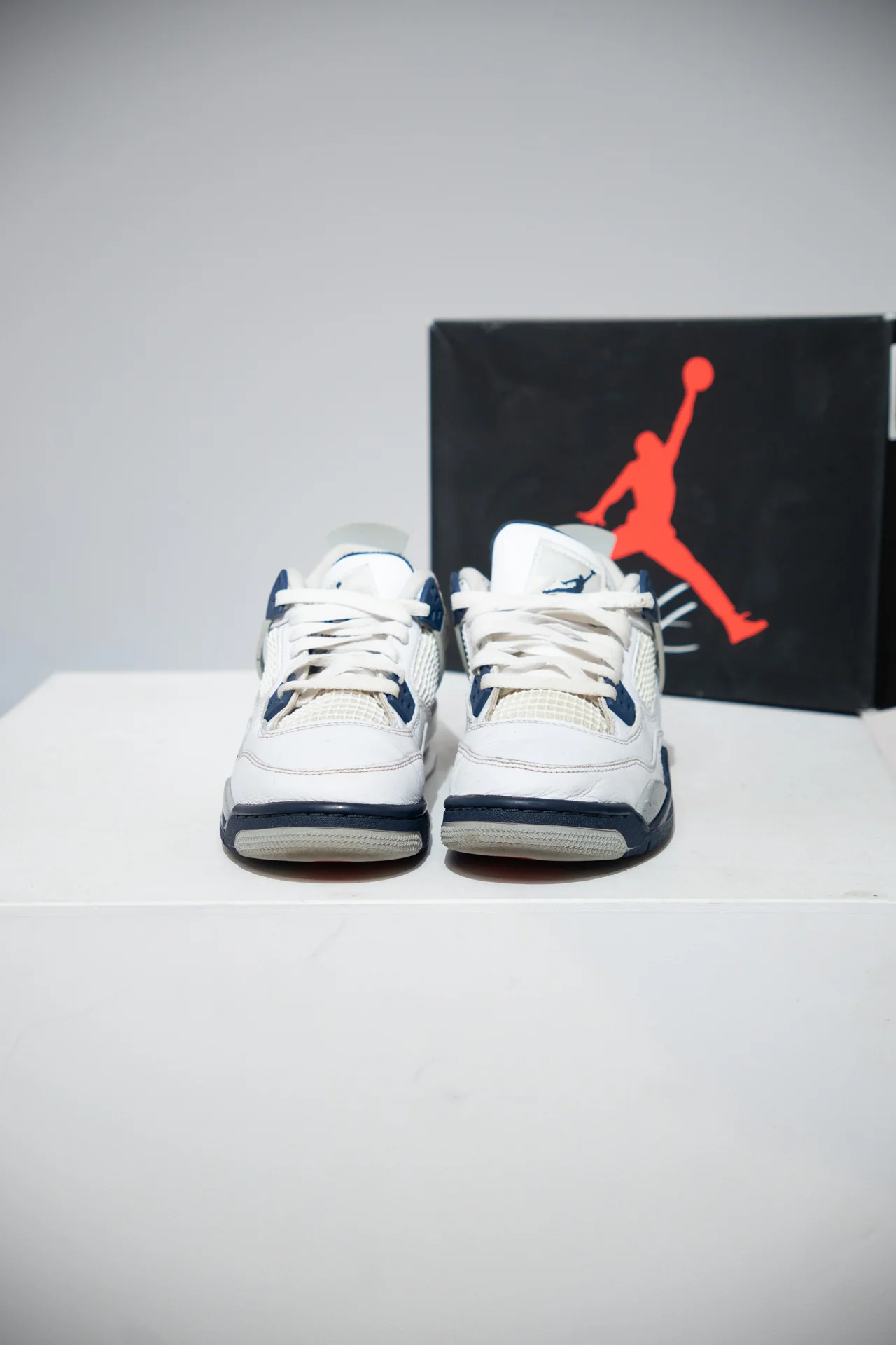 Jordan 4 Midnight Navy GS (Taille 36,5) - Image 2