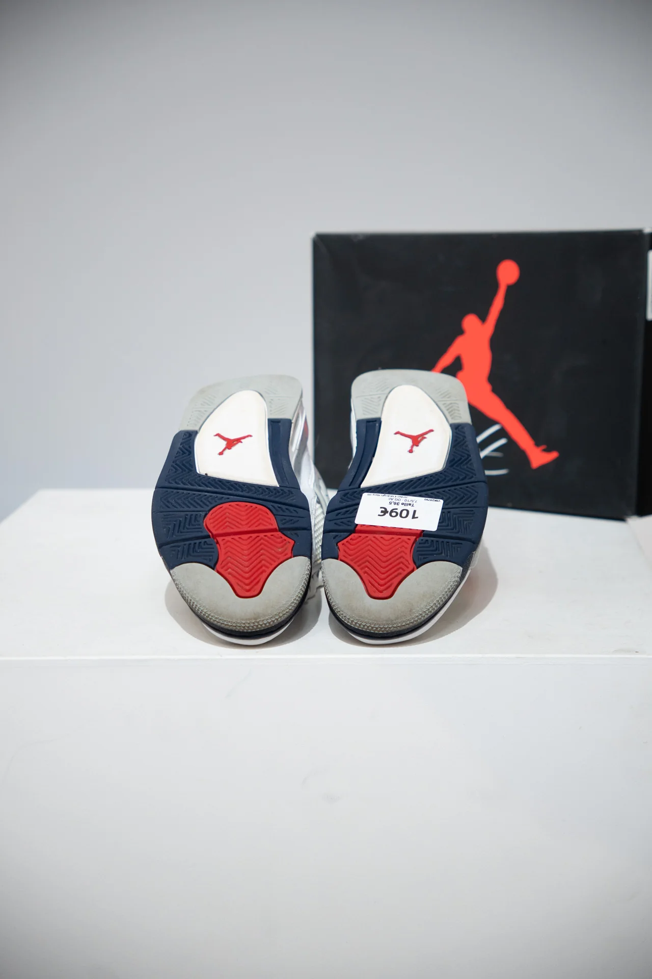 Jordan 4 Midnight Navy GS (Taille 36,5) - Image 5