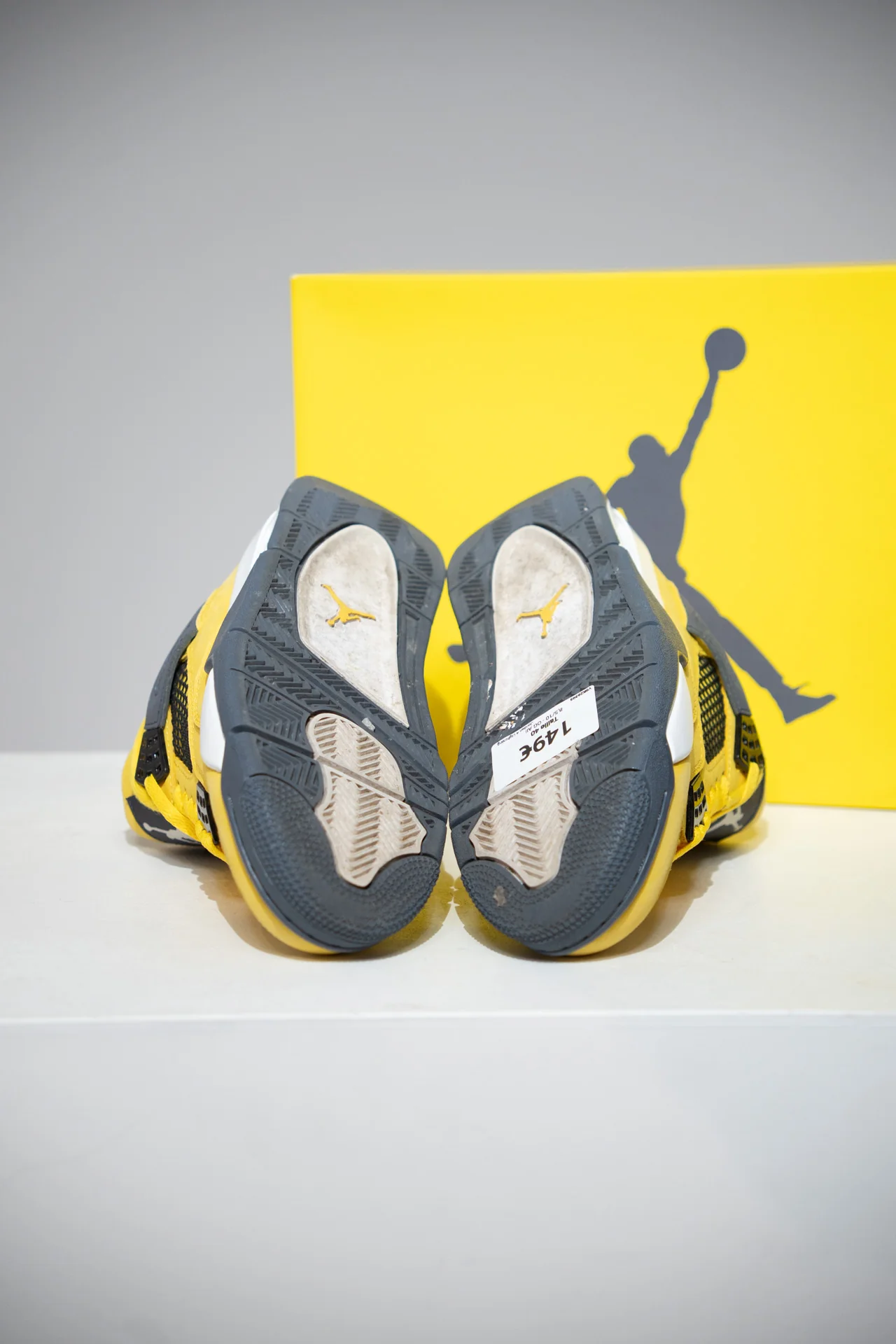 Jordan 4 Lightning (Taille 40) - Image 8