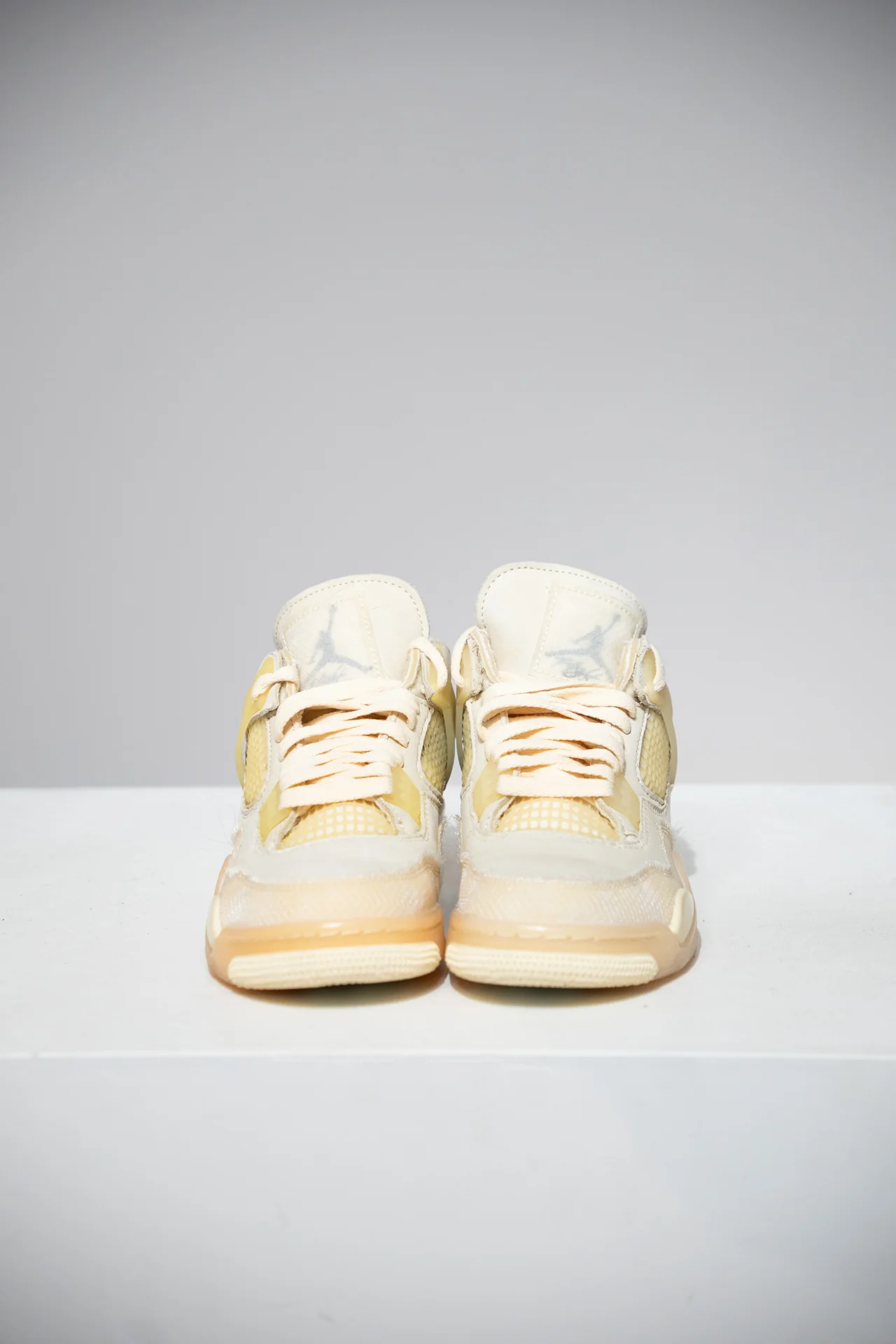 Jordan 4 Off-White Sail (Taille 36,5) - Image 3