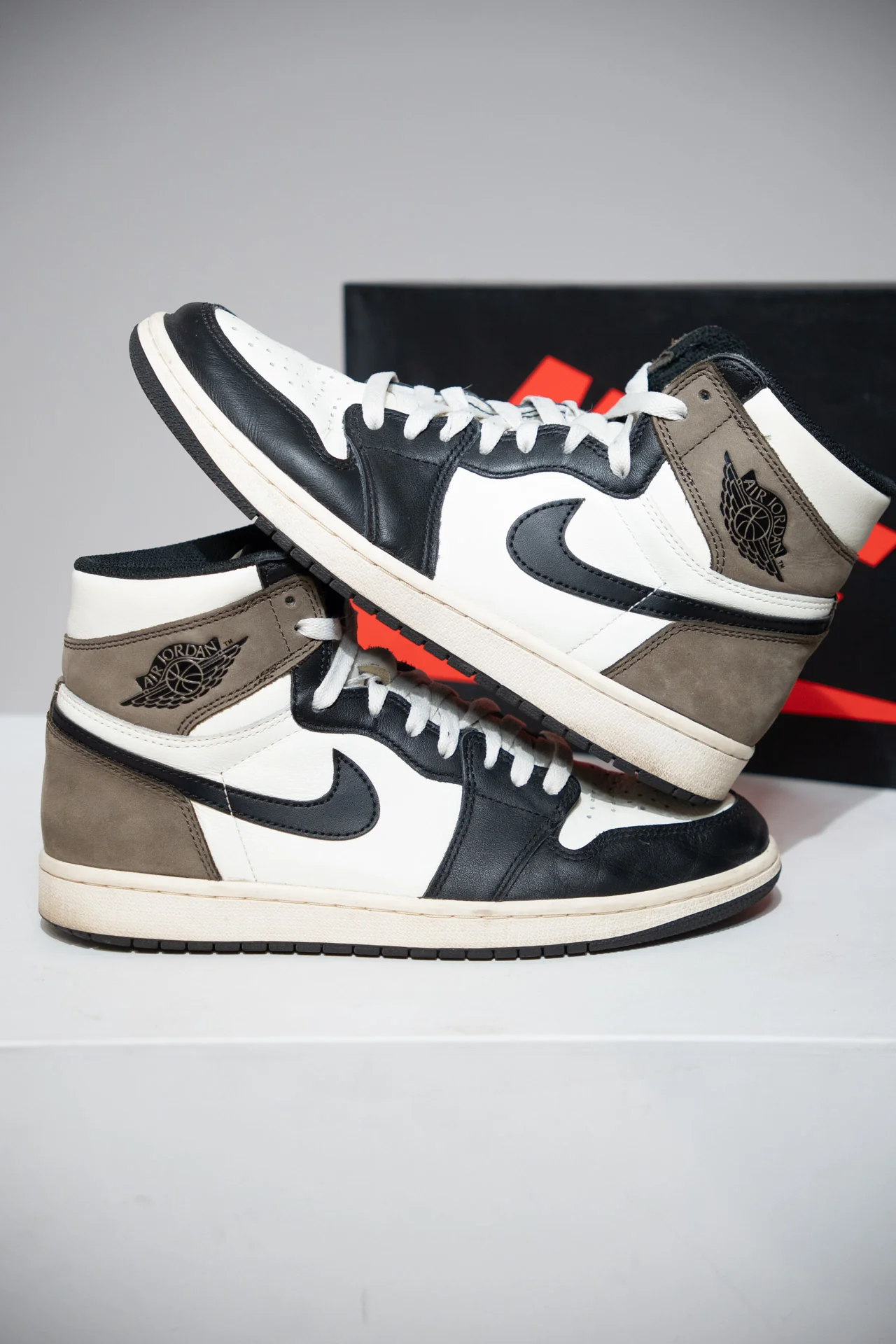 Jordan 1 High Mocha (Taille 42,5)