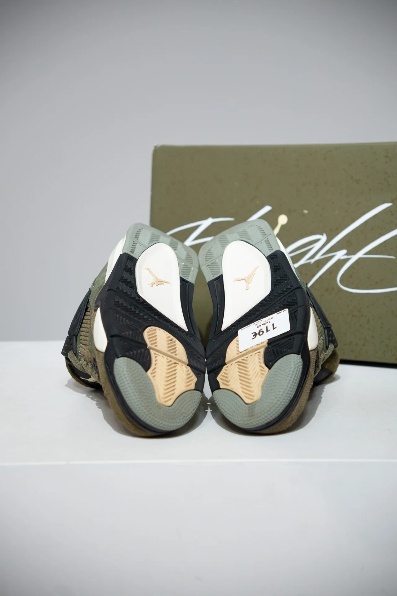 Jordan 4 Craft Olive GS (Taille 40) - Image 4