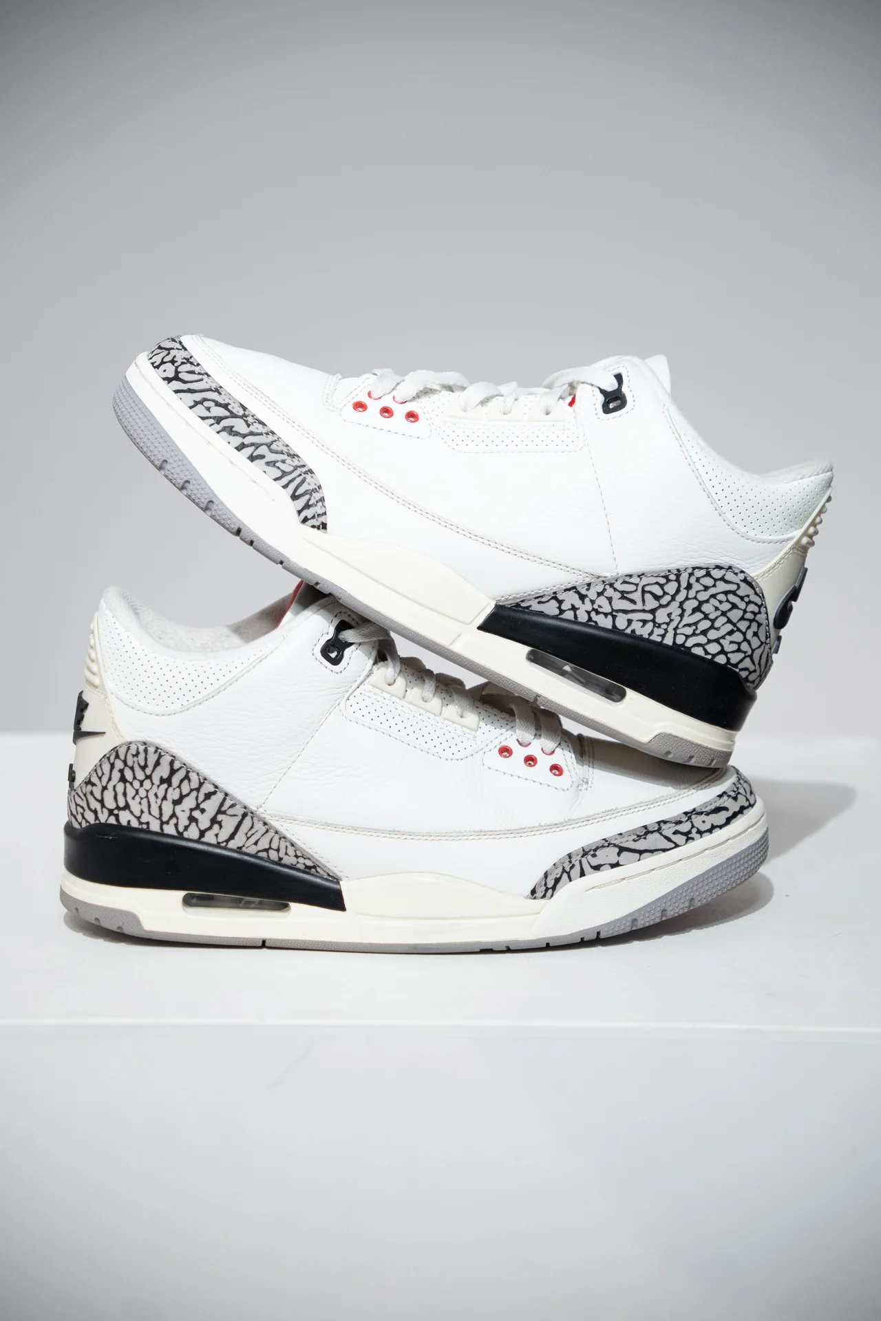 Jordan 3 White Cement Reimagined (Taille 42) - Image 5