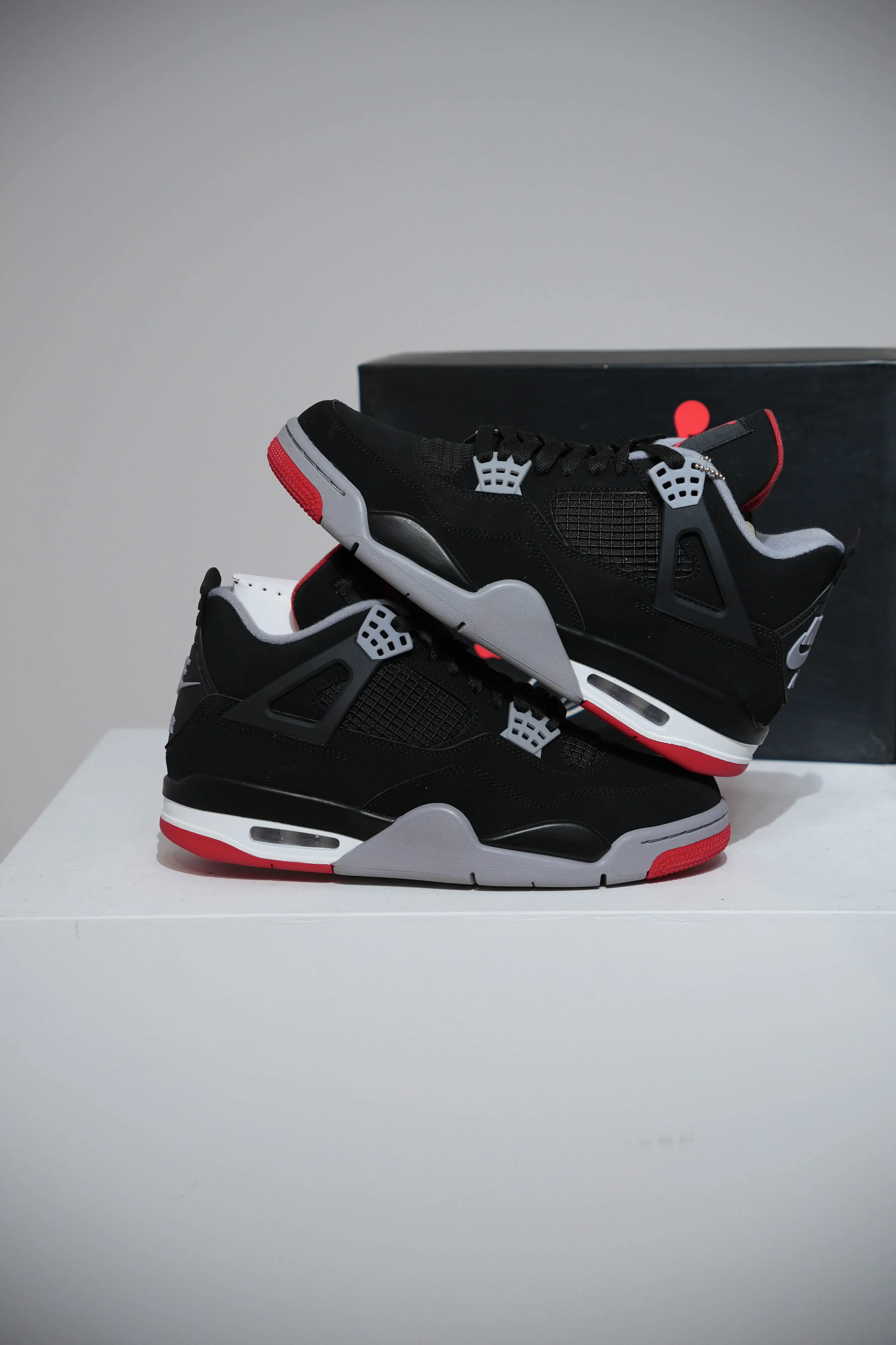 Jordan 4 Bred 2019 (Taille 42,5)