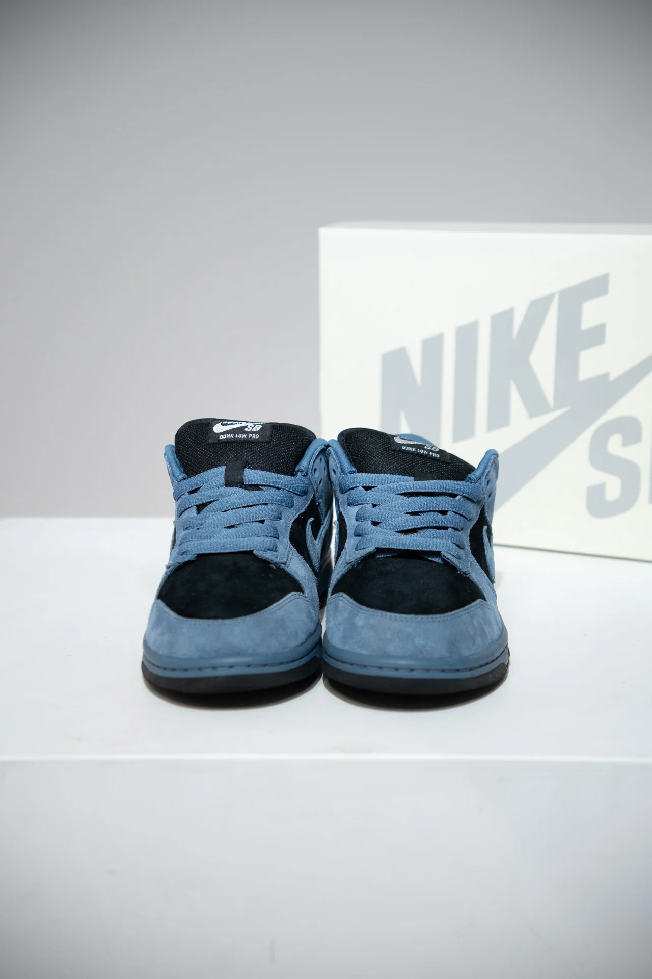 Dunk SB Supreme 94 Ocean Fog (Taille 39) - Image 2