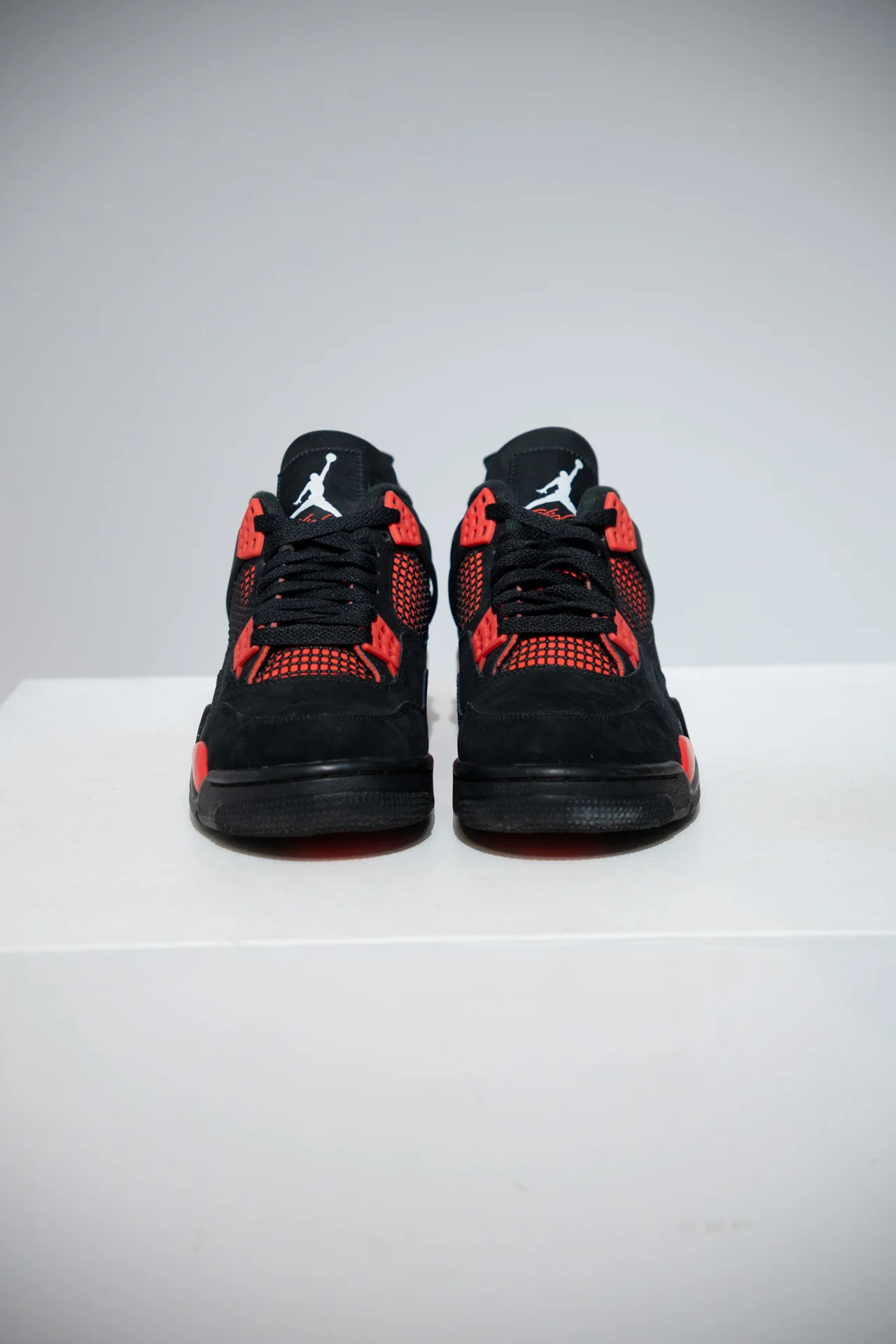 Jordan 4 Red Thunder (Taille 43) - Image 2