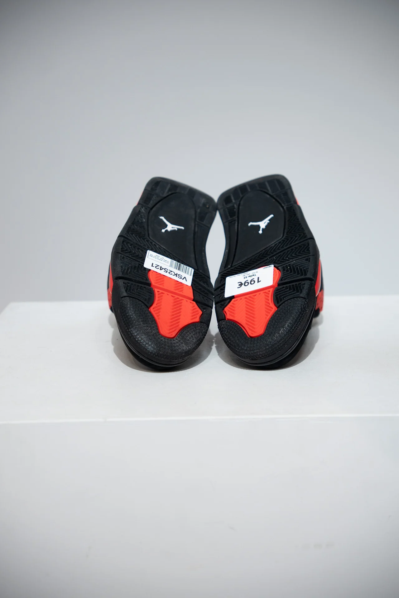 Jordan 4 Red Thunder (Taille 43) - Image 4