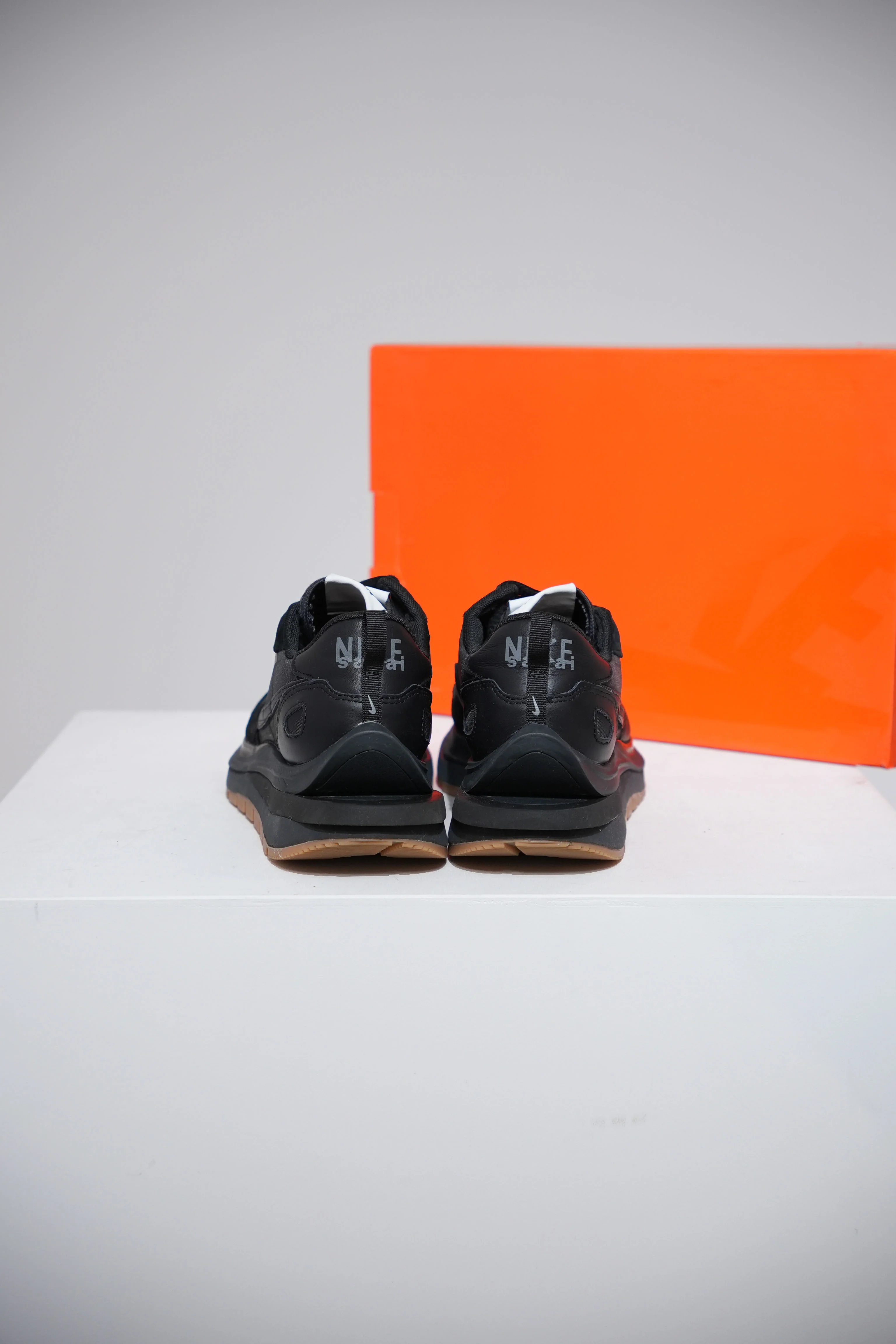 Sacai Vaporwafffle Black Gum (Taille 46) - Image 3
